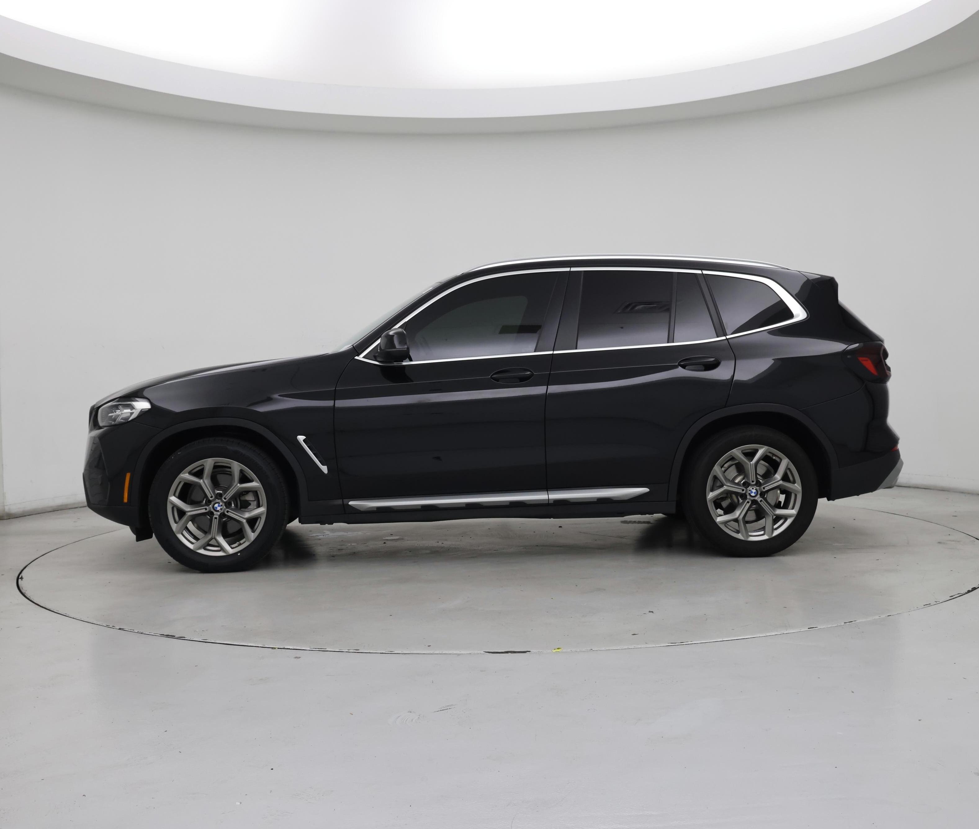 Thumbnail: 2022 BMW X3 - 3