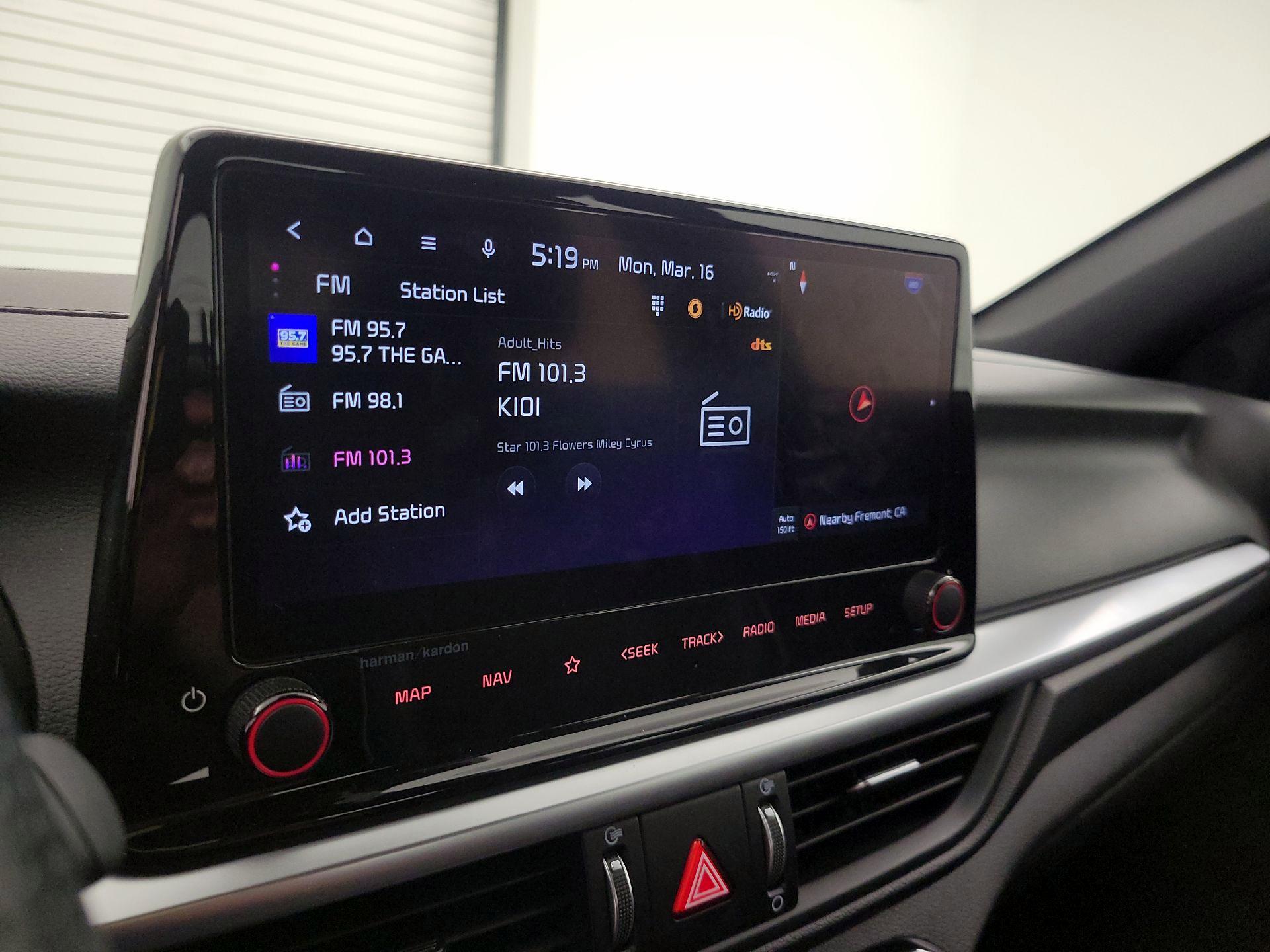 Thumbnail: 2023 Kia Forte - 16