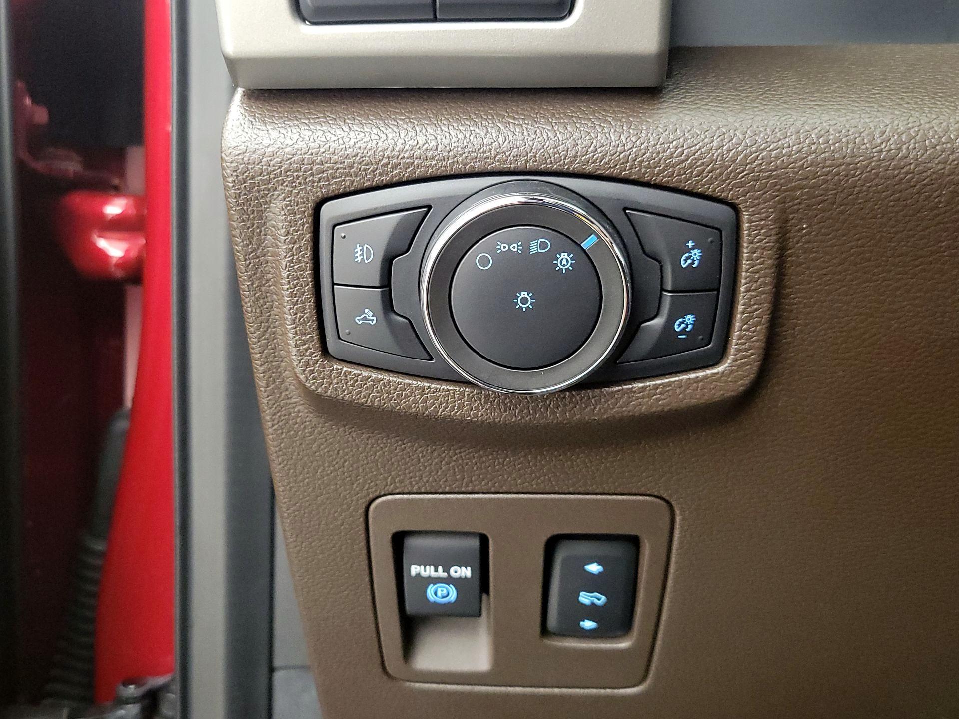 Thumbnail: 2020 Ford F-150 - 13