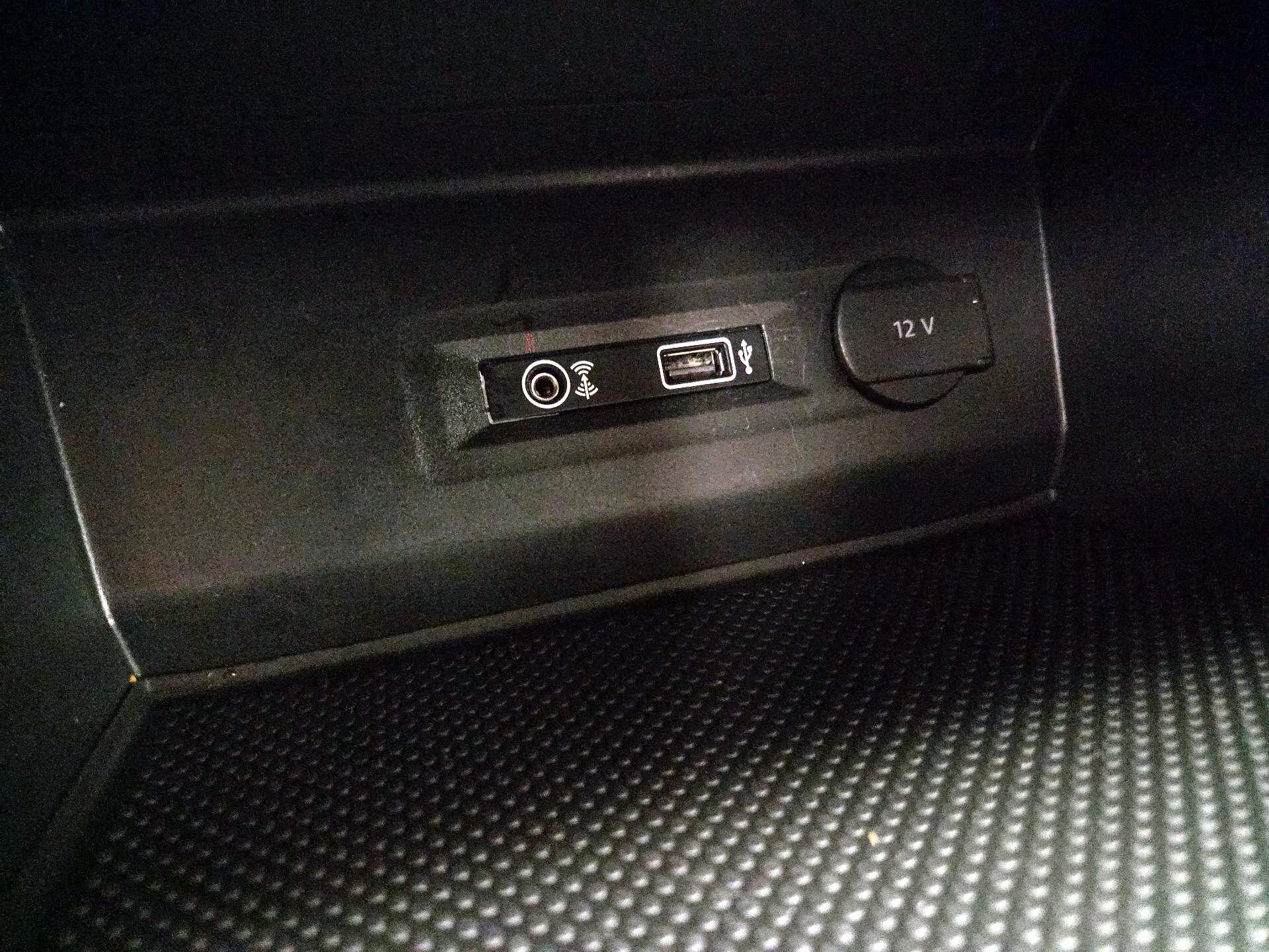 Thumbnail: 2019 Volkswagen Atlas - 18