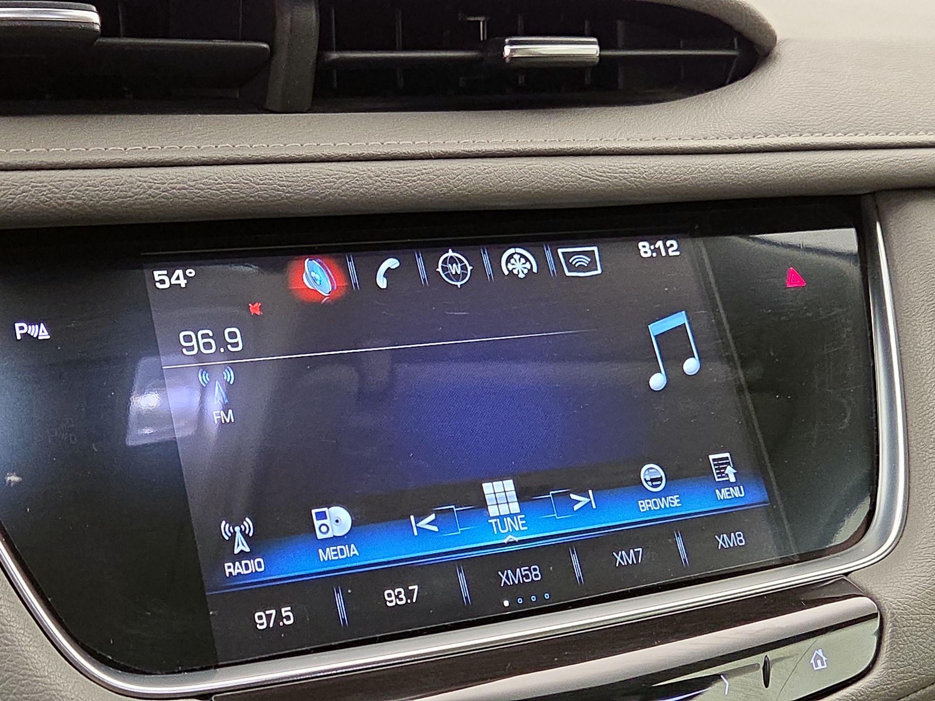 Thumbnail: 2019 Cadillac XT5 - 16