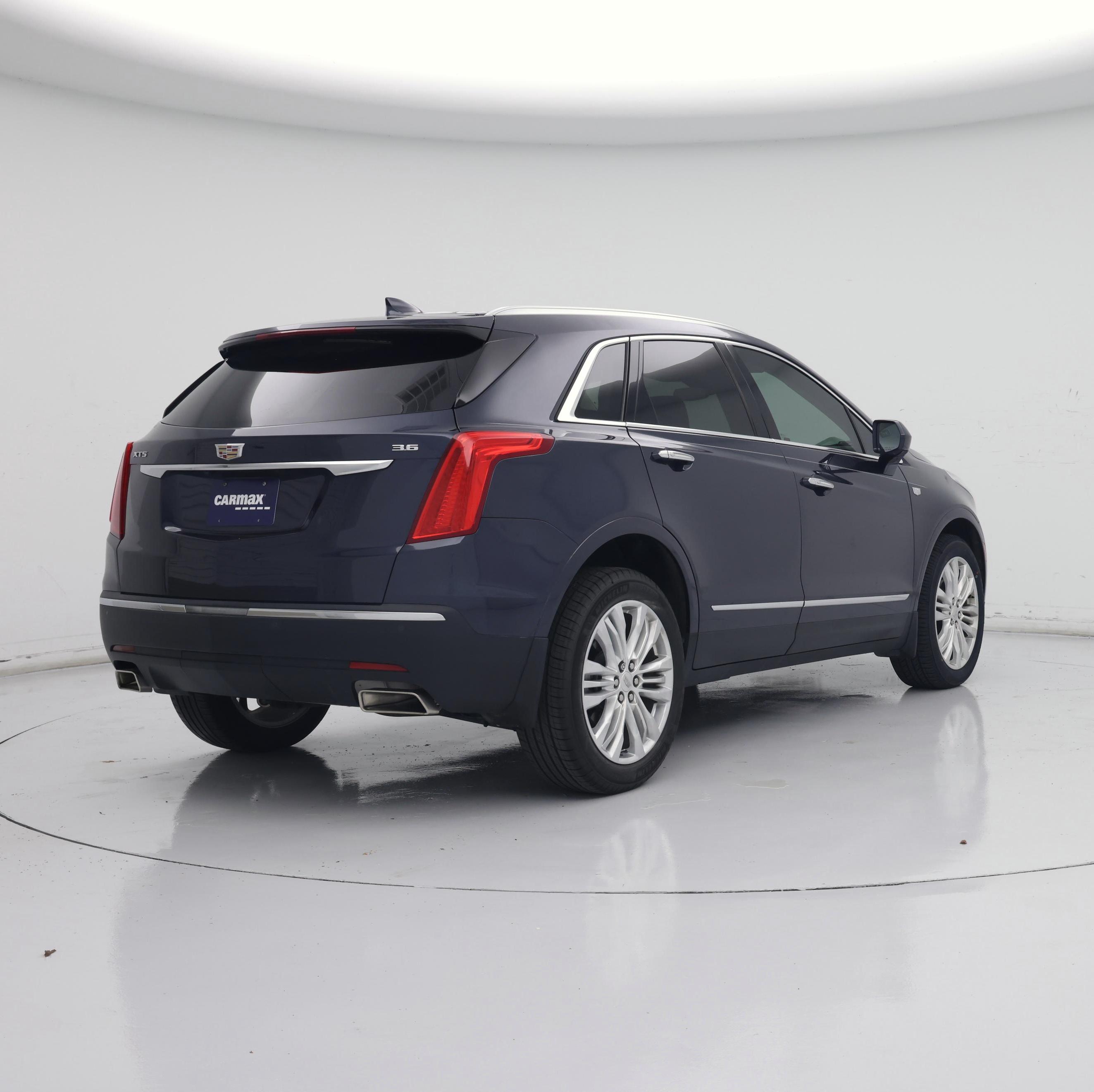 Thumbnail: 2019 Cadillac XT5 - 8
