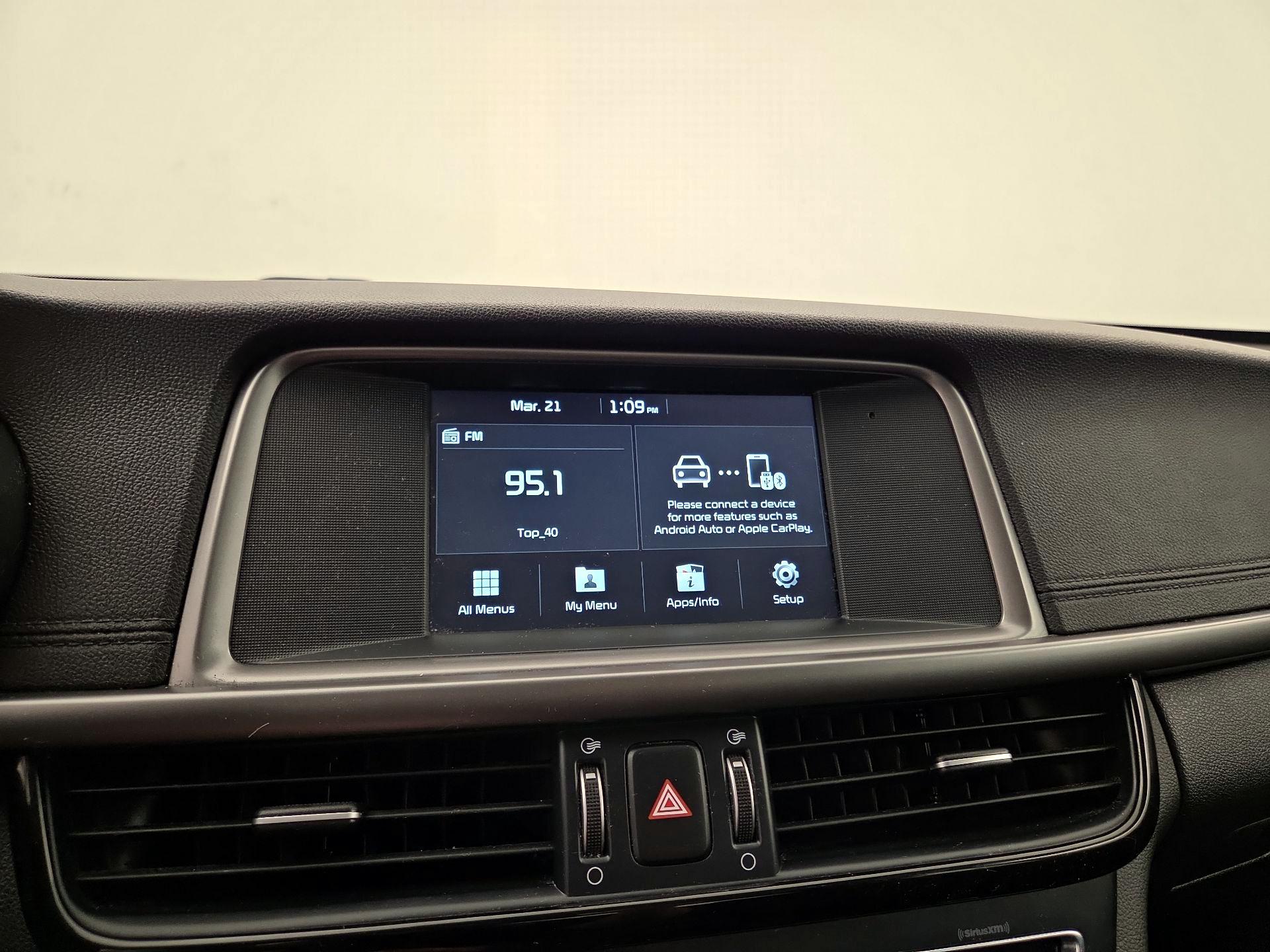 Thumbnail: 2018 Kia Optima - 15