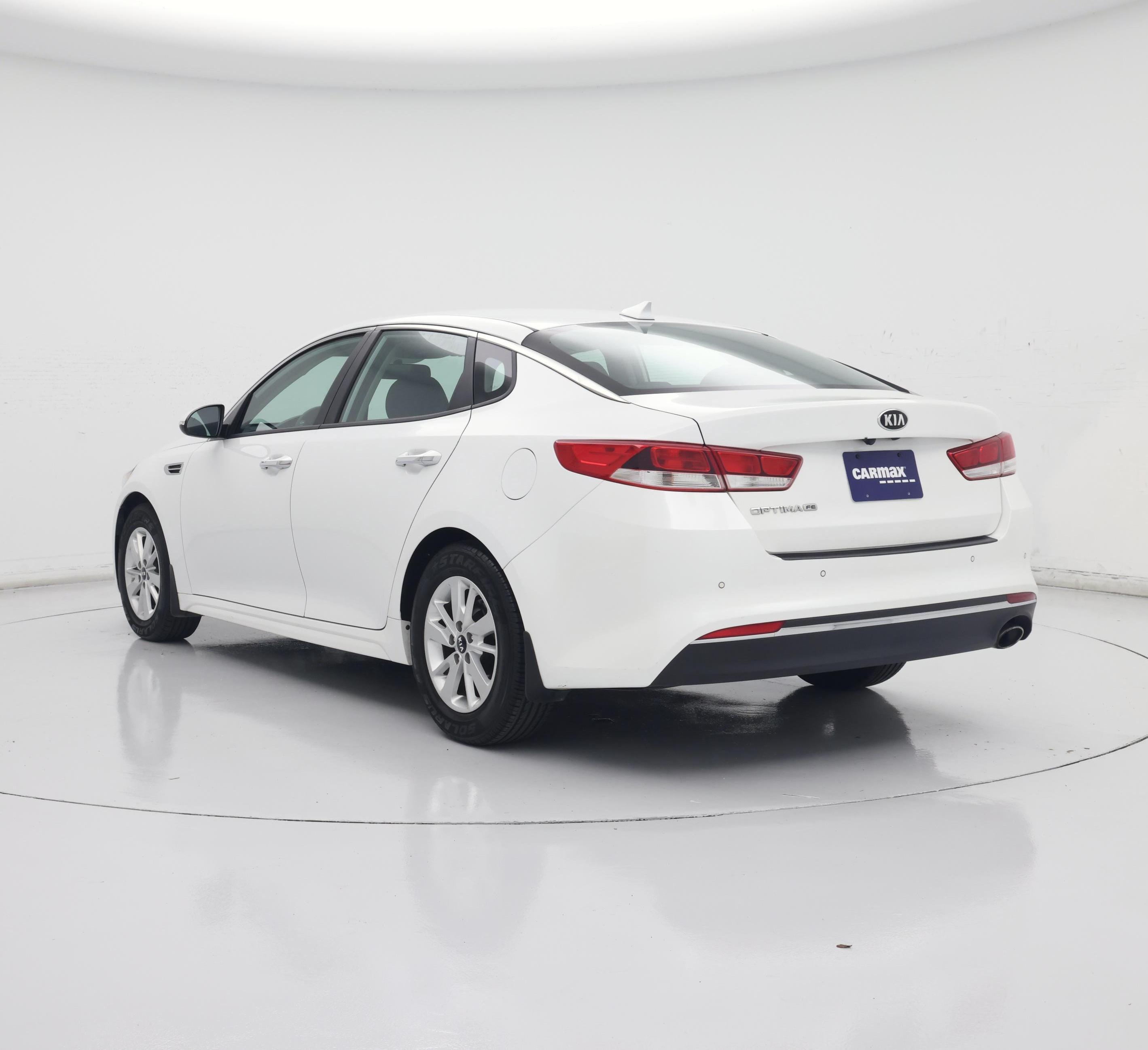Thumbnail: 2018 Kia Optima - 2