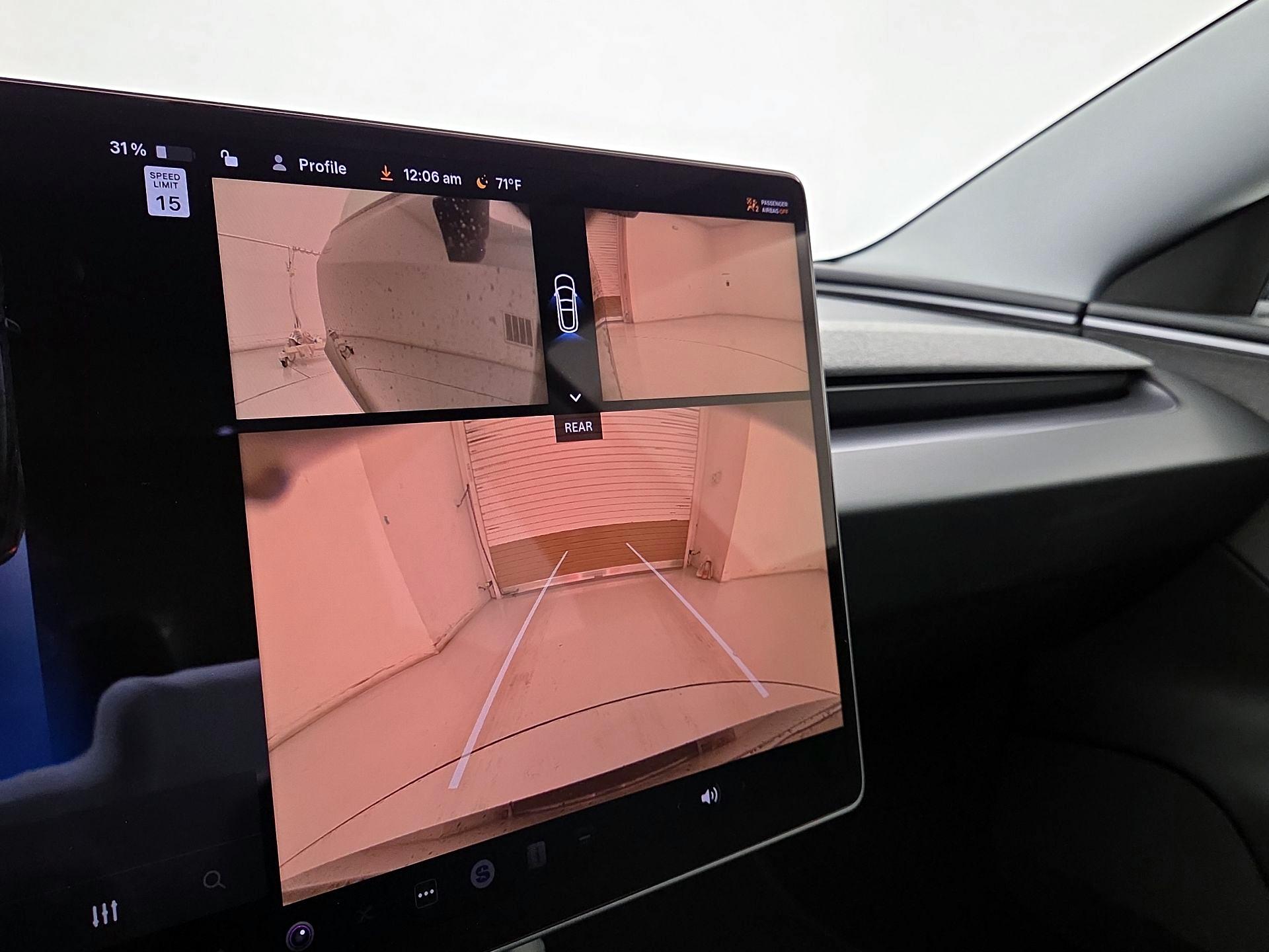 Thumbnail: 2025 Tesla Model 3 - 14