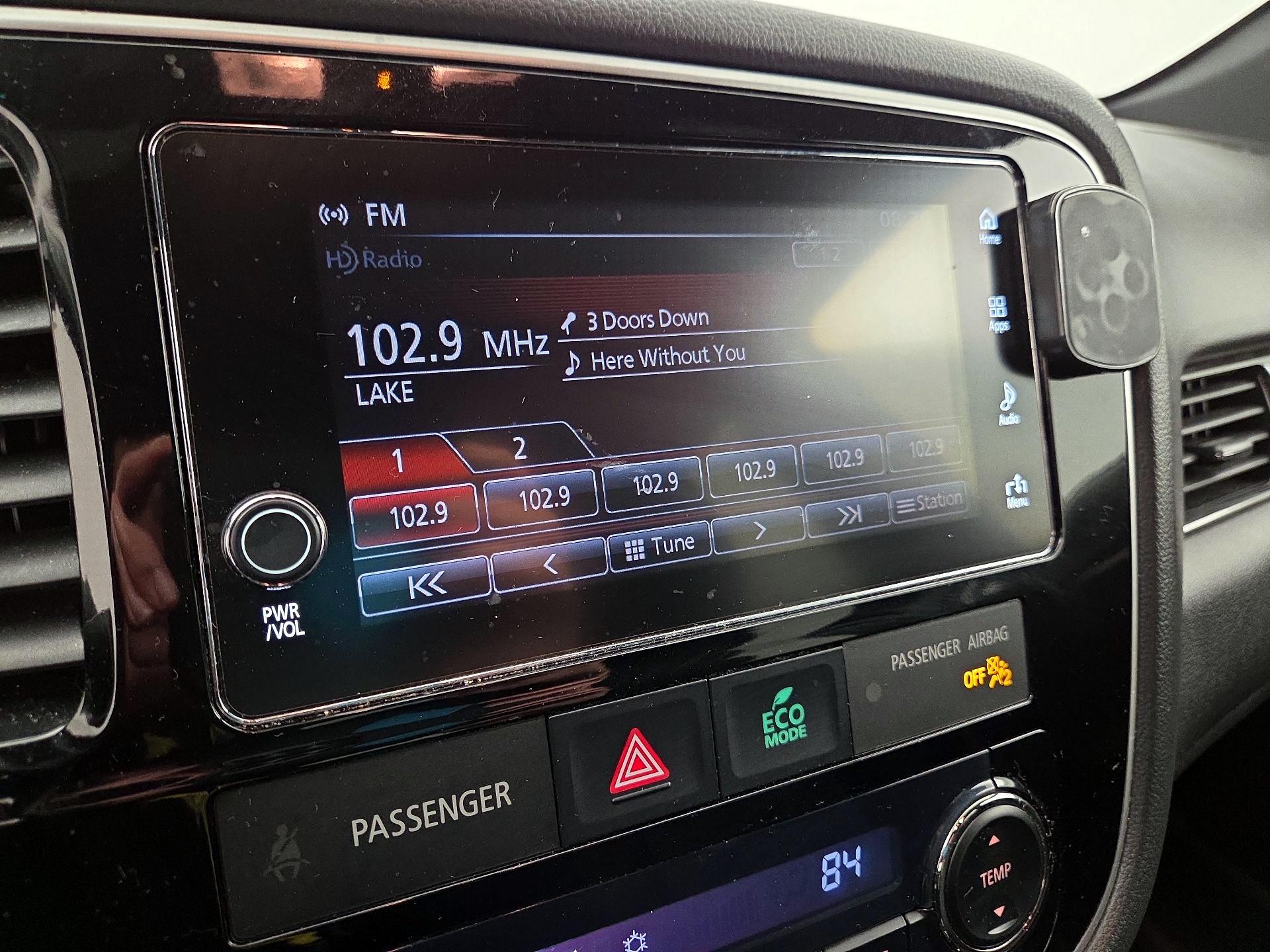 Thumbnail: 2018 Mitsubishi Outlander - 15