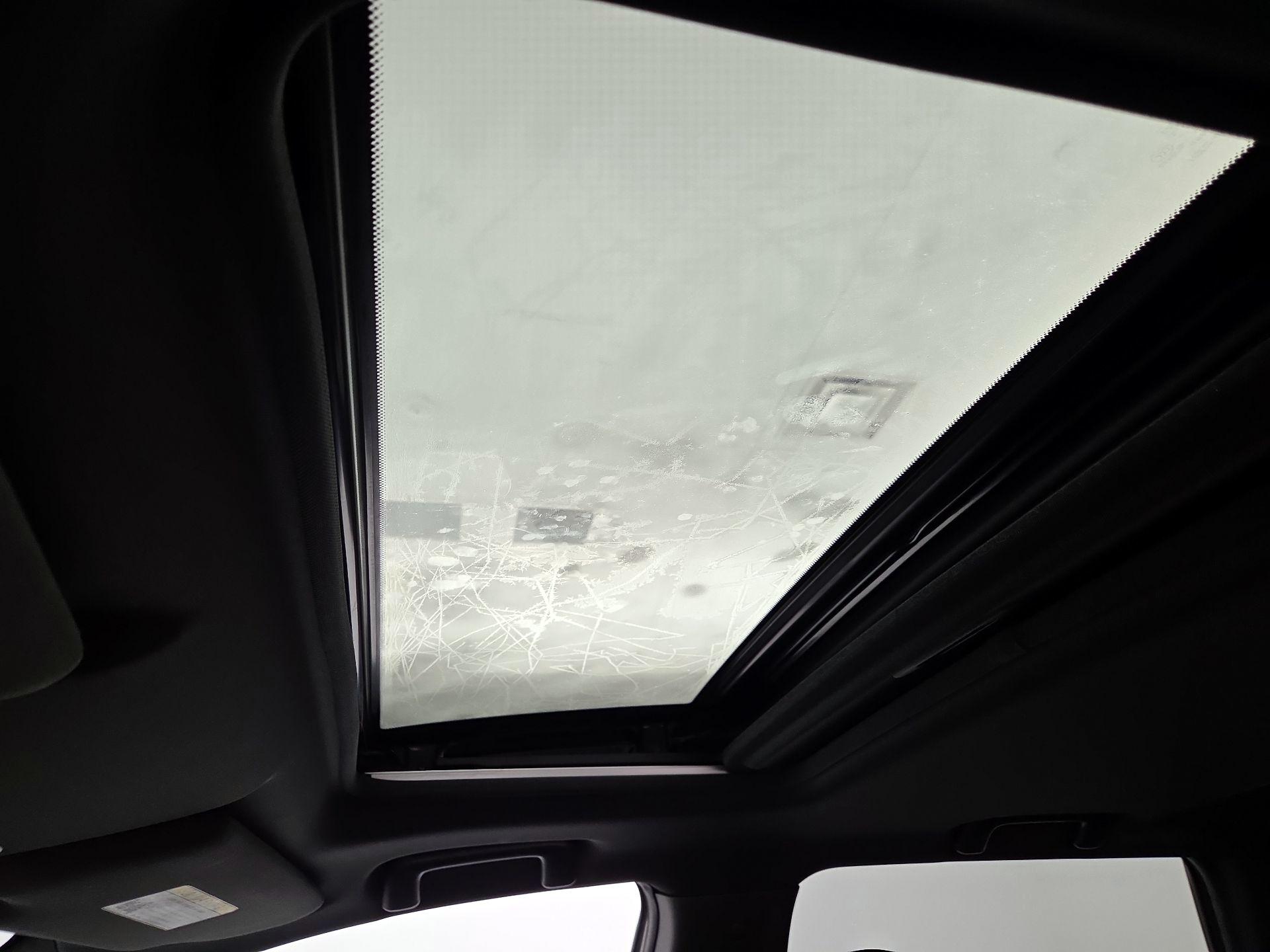 Thumbnail: 2018 Mitsubishi Outlander - 19