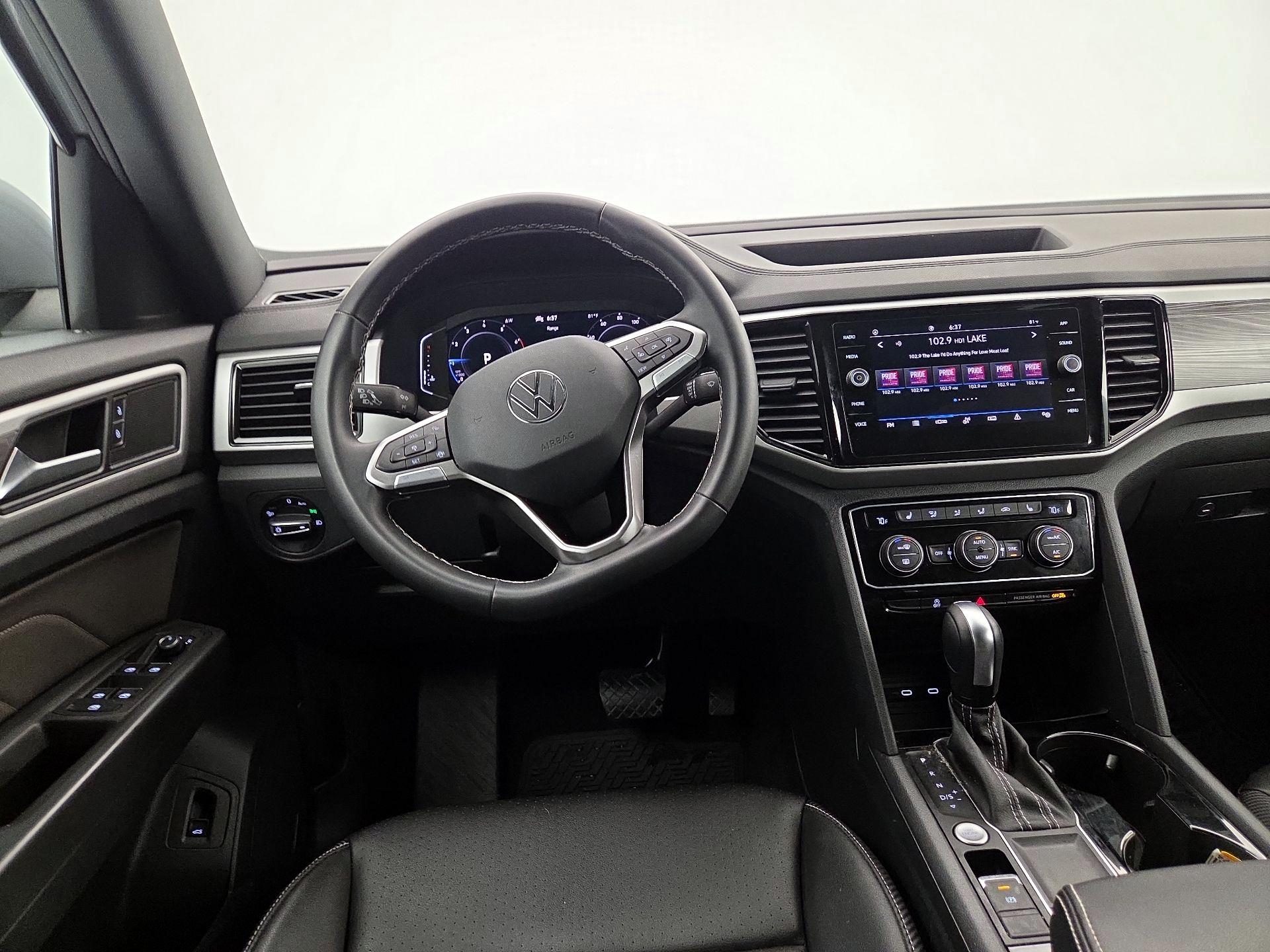 Thumbnail: 2023 Volkswagen Atlas - 10