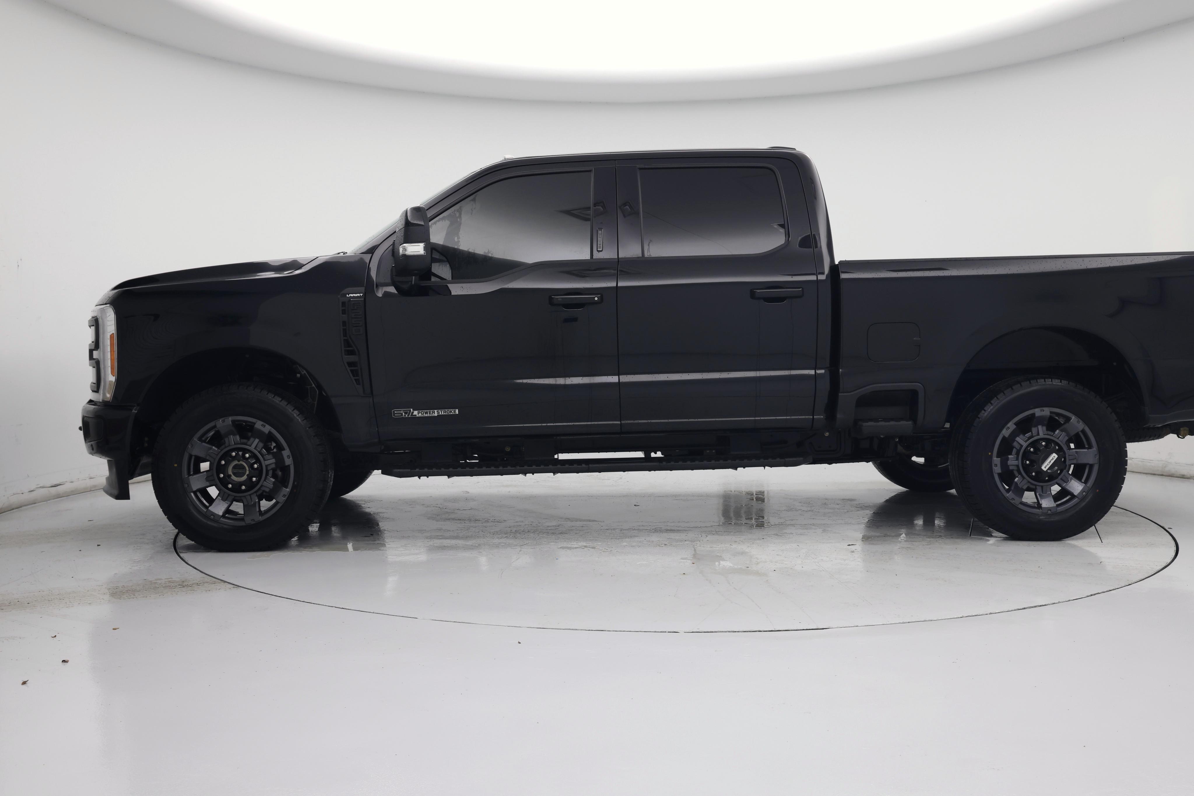 Thumbnail: 2023 Ford F-250 - 3