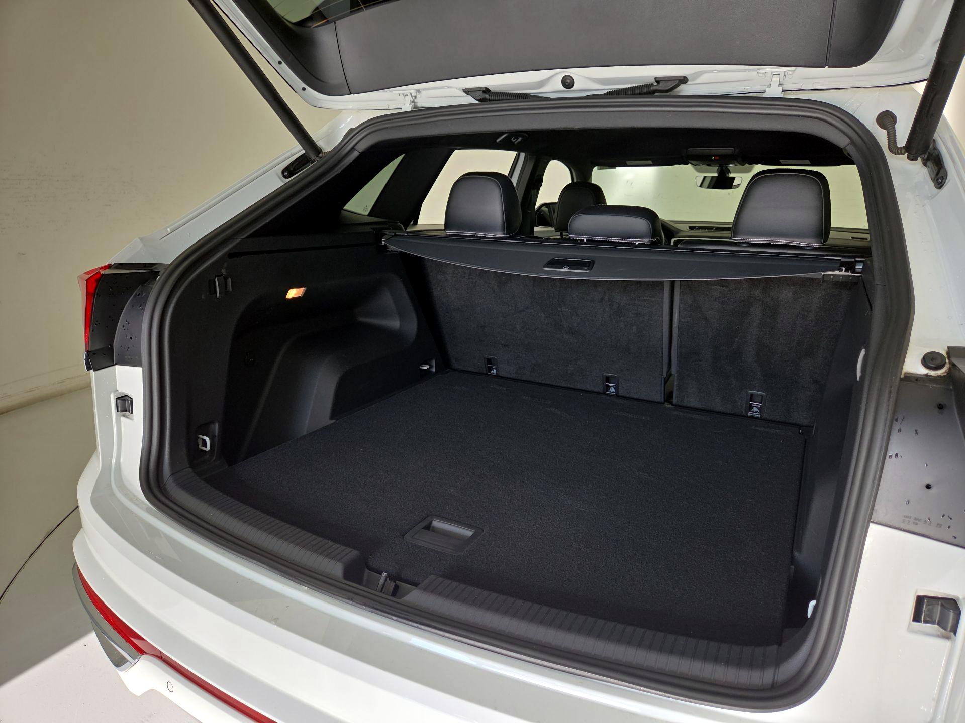 Thumbnail: 2021 Volkswagen Atlas - 20