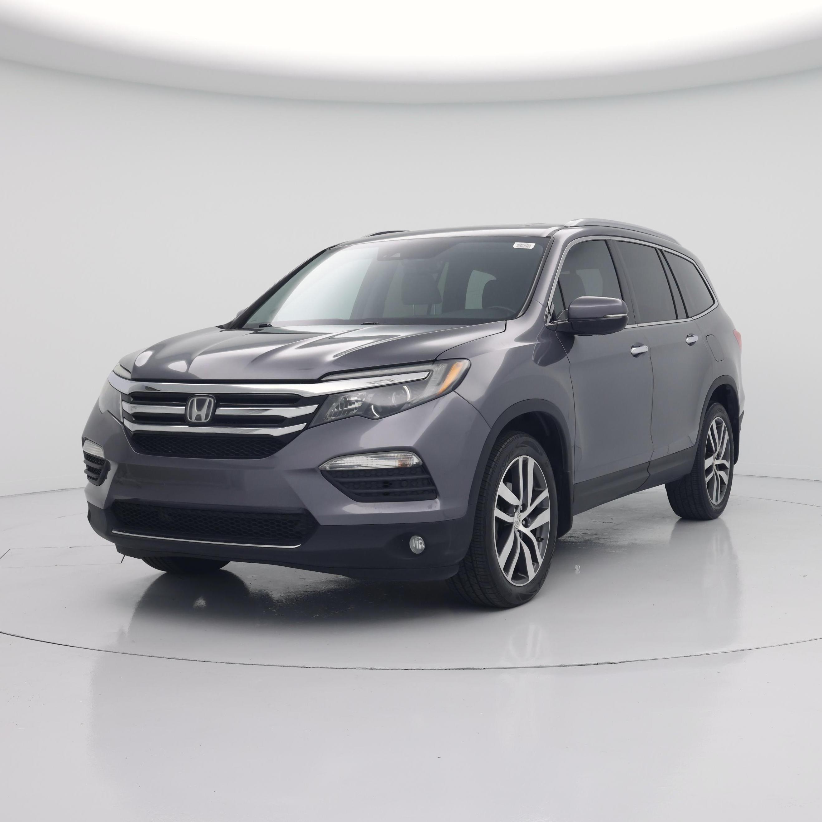 Thumbnail: 2016 Honda Pilot - 4