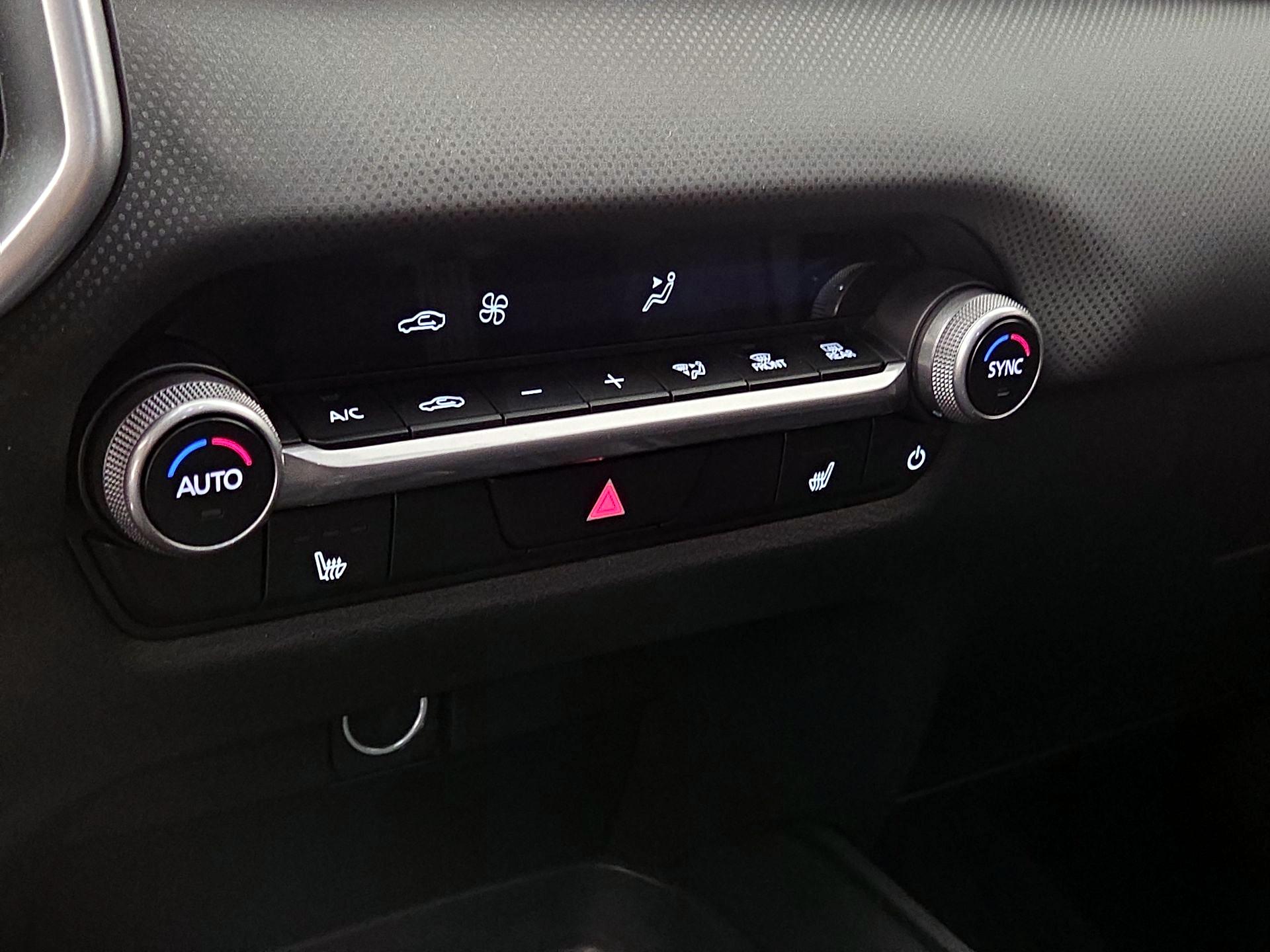 Thumbnail: 2025 Mazda CX-50 - 16