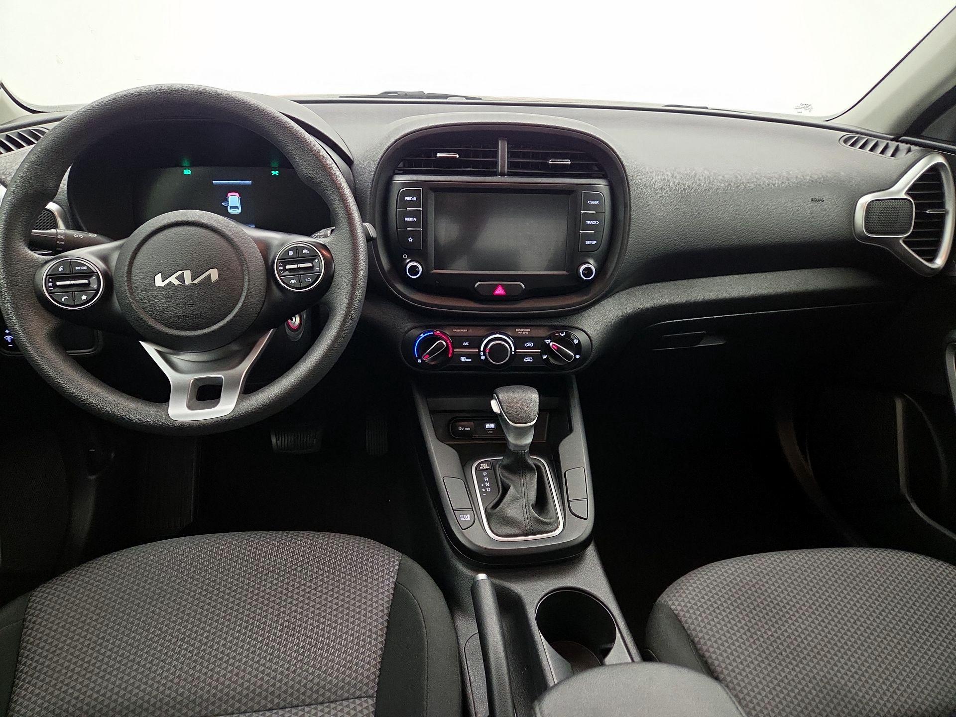 Thumbnail: 2023 Kia Soul - 9