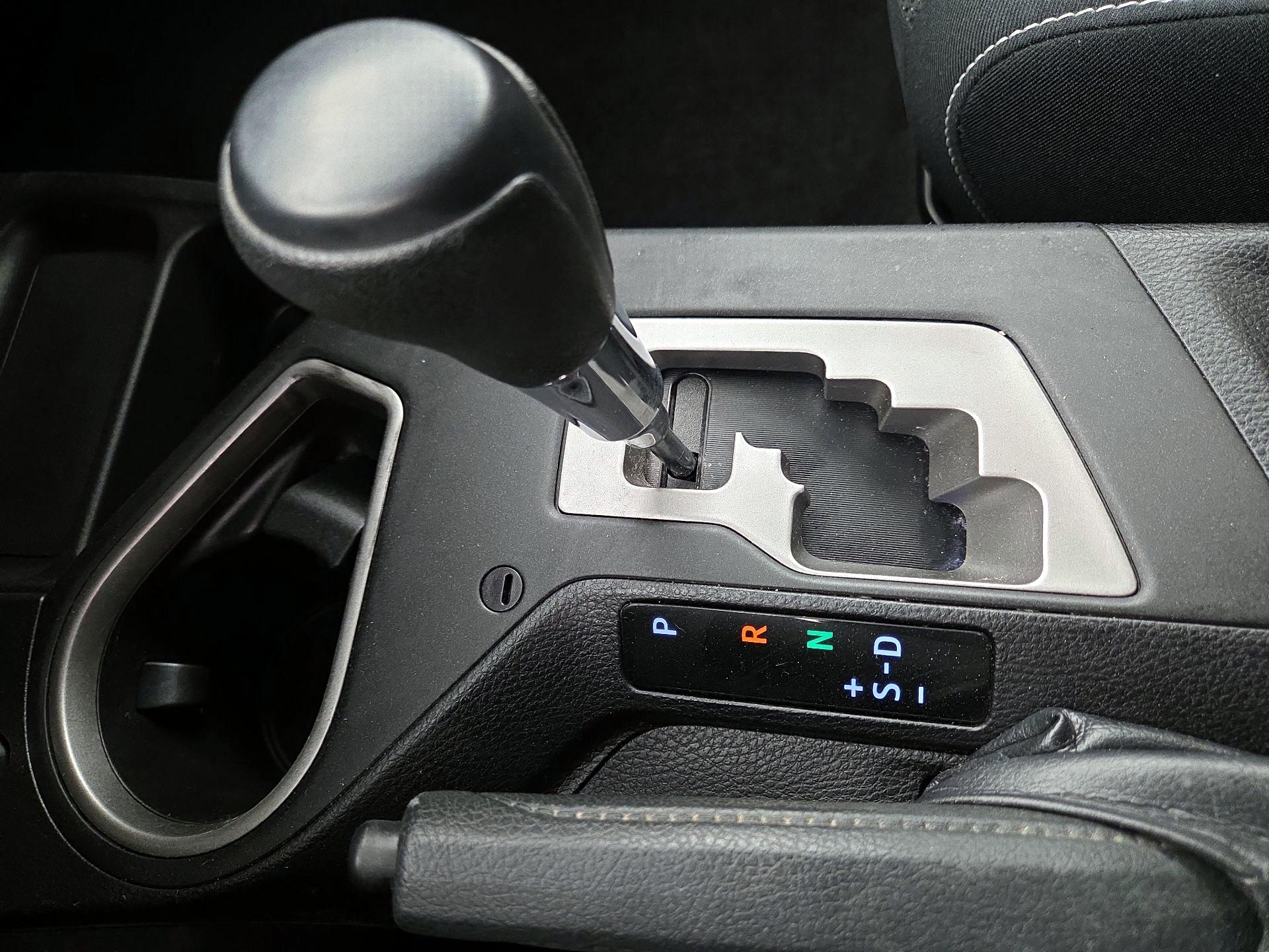 Thumbnail: 2017 Toyota RAV4 - 17