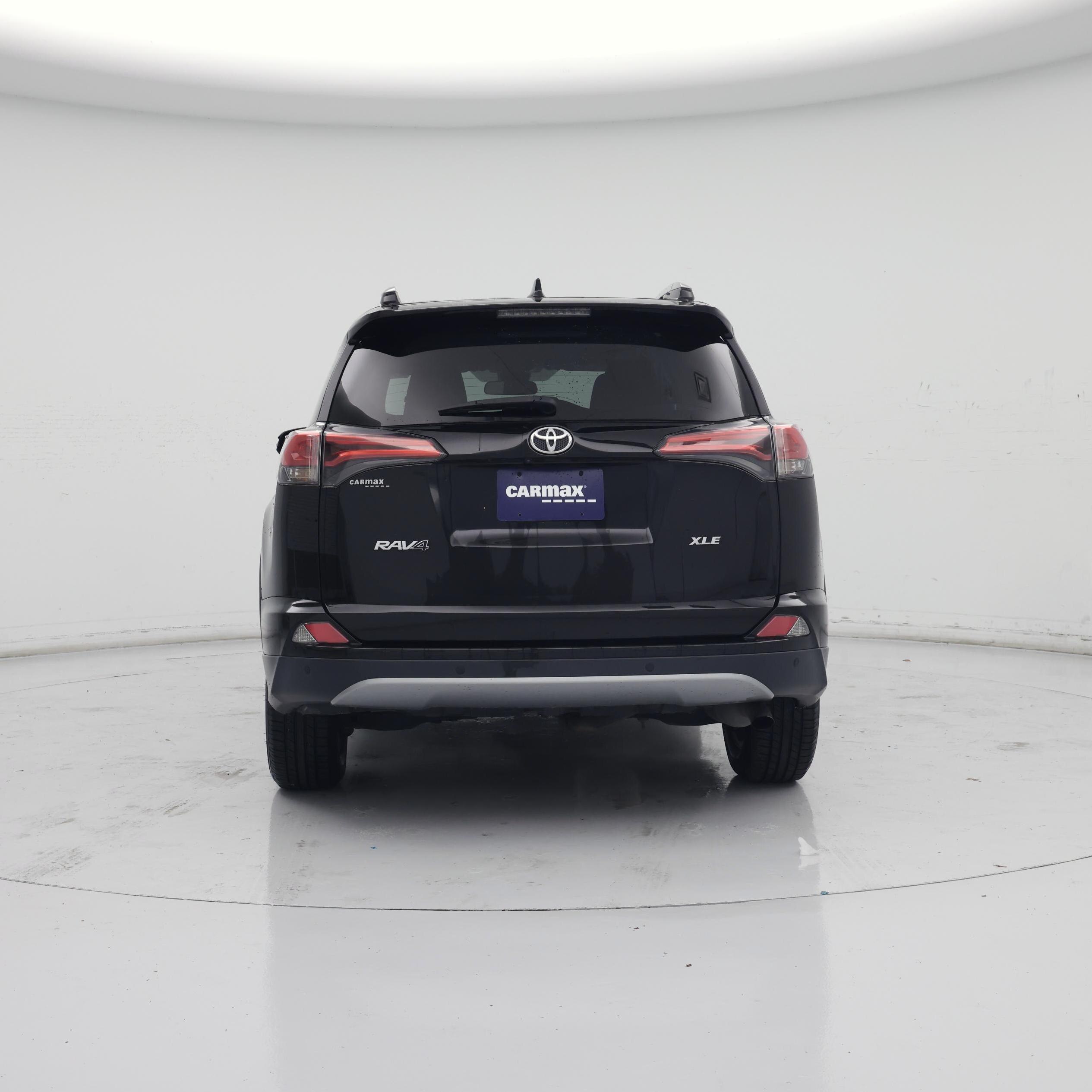 Thumbnail: 2017 Toyota RAV4 - 6