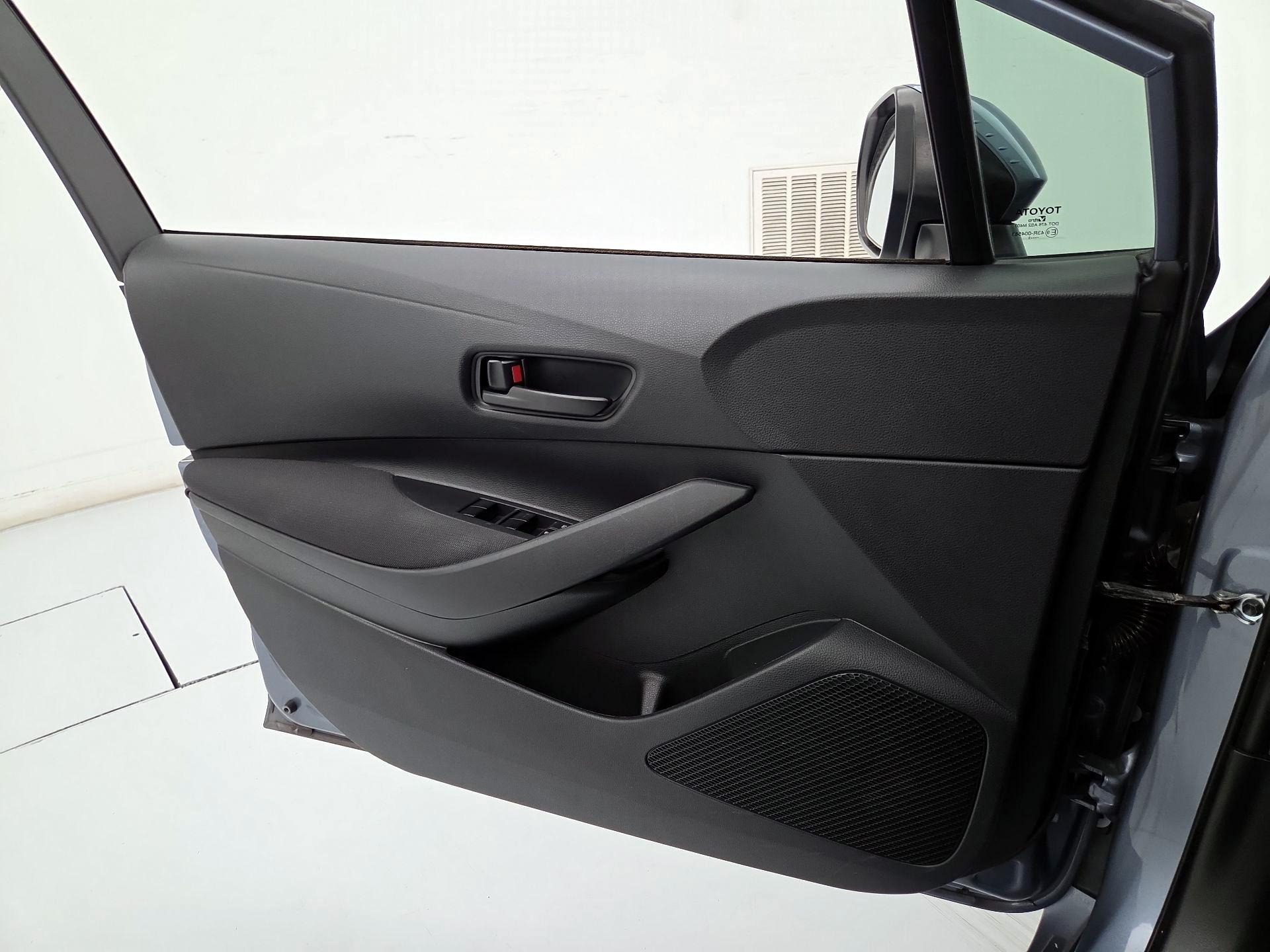 Thumbnail: 2023 Toyota Corolla - 12