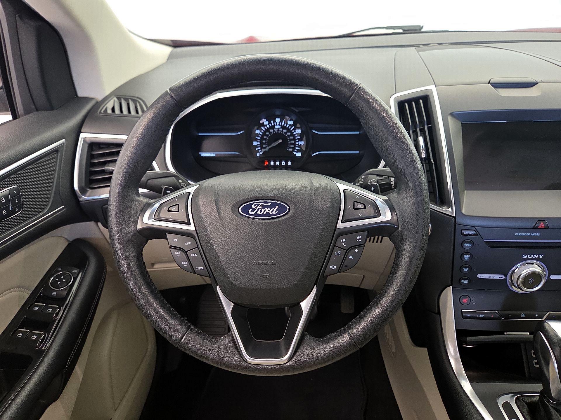 Thumbnail: 2018 Ford Edge - 10