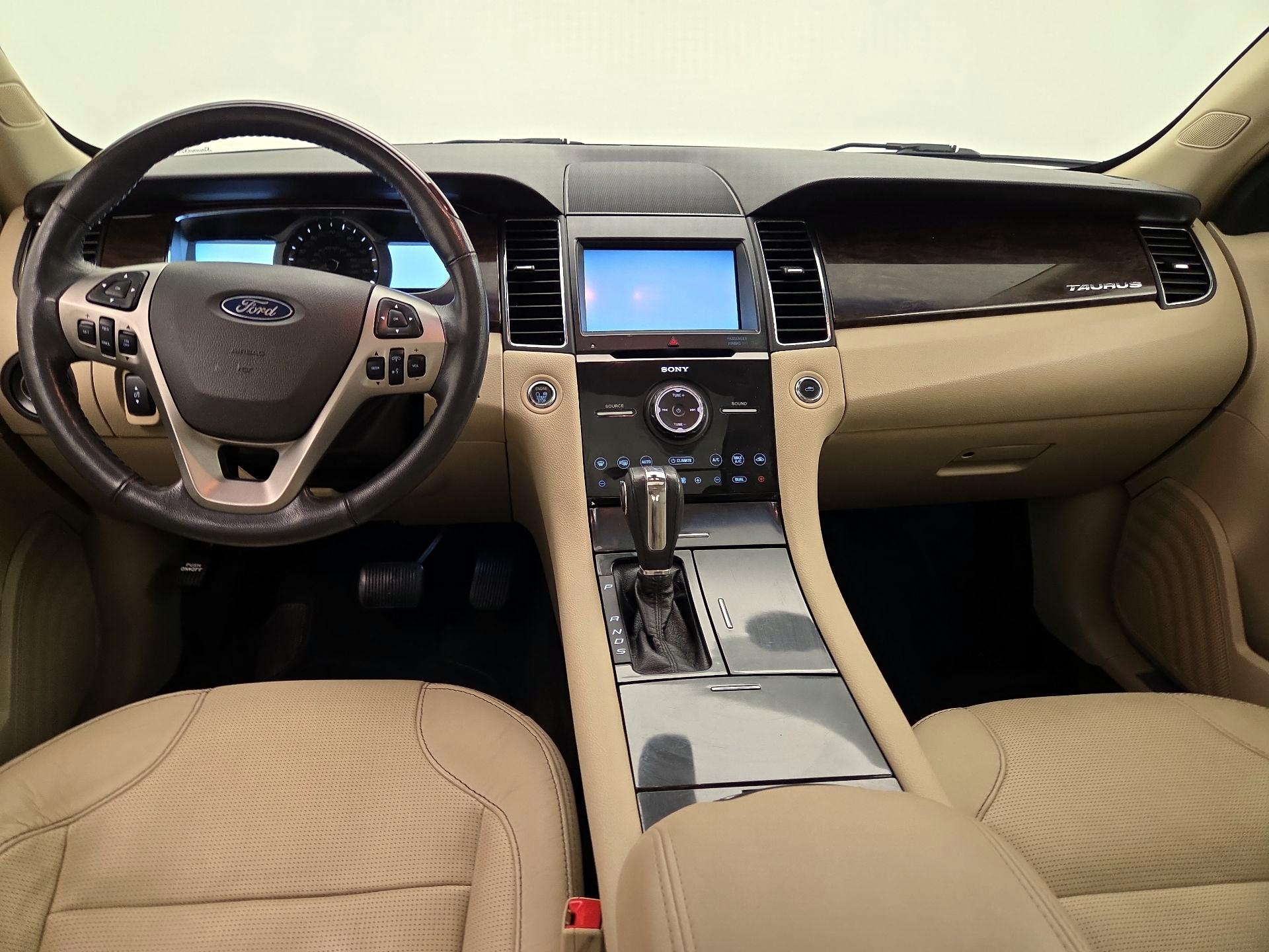 Thumbnail: 2014 Ford Taurus - 9