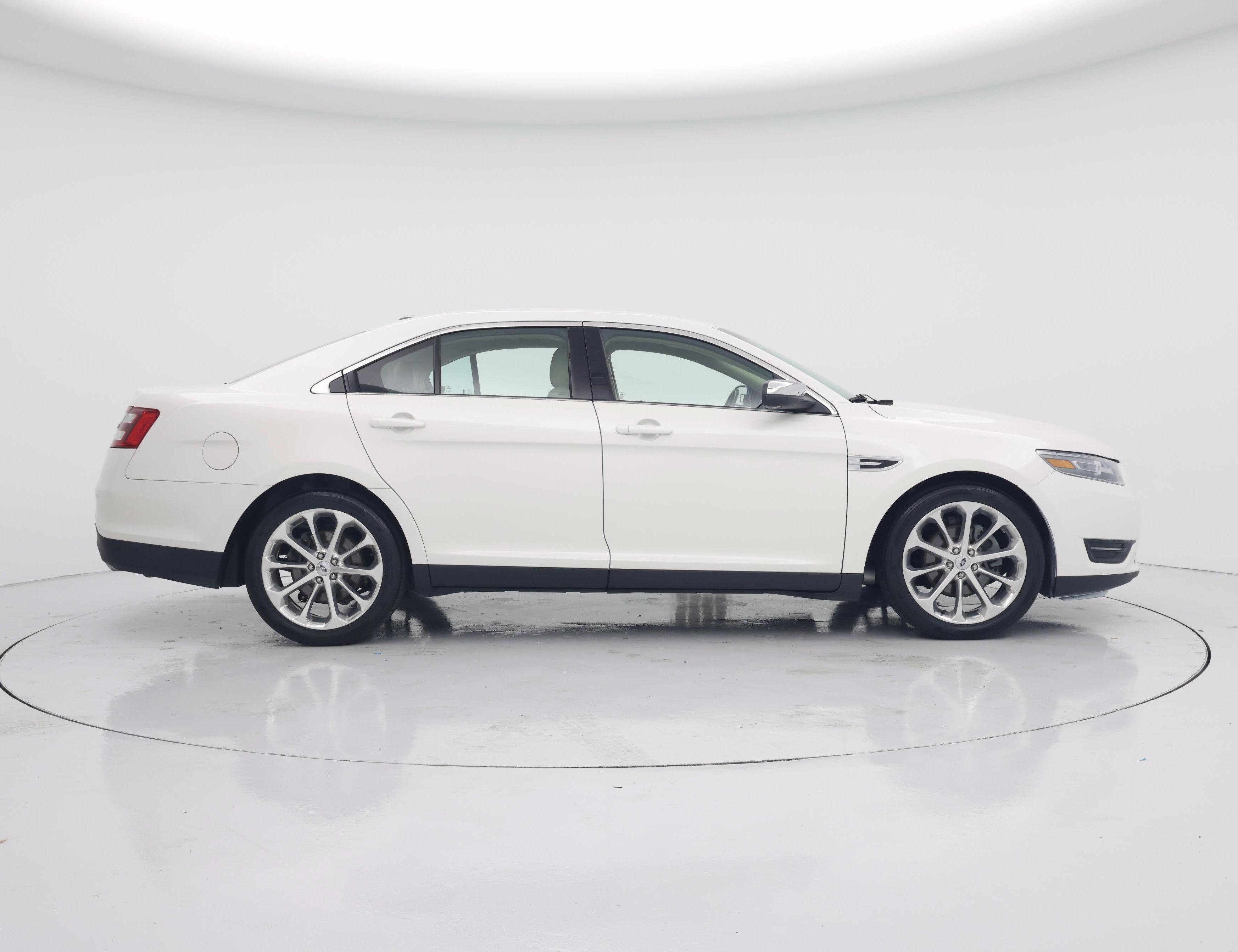 Thumbnail: 2014 Ford Taurus - 7