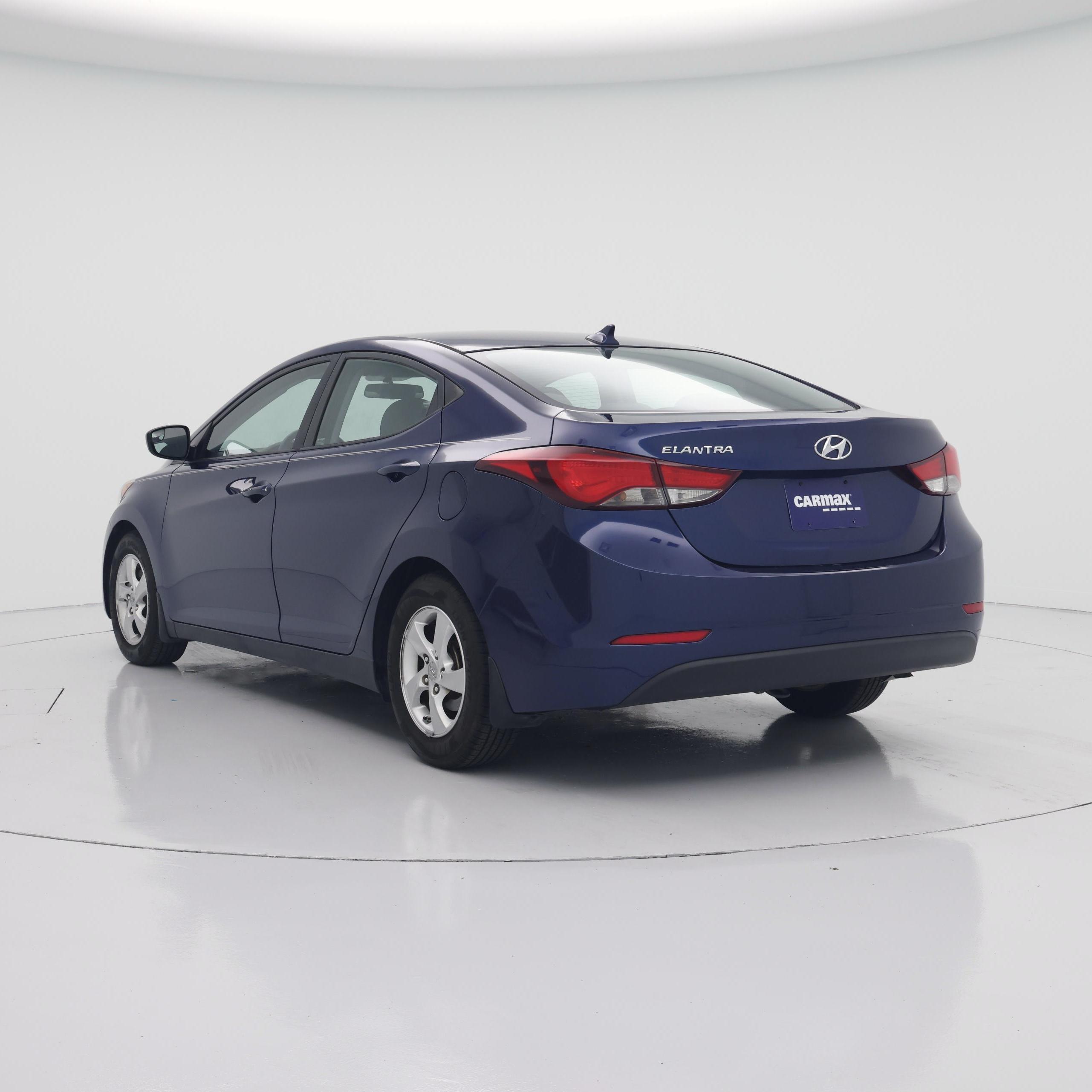 Thumbnail: 2015 Hyundai Elantra - 2