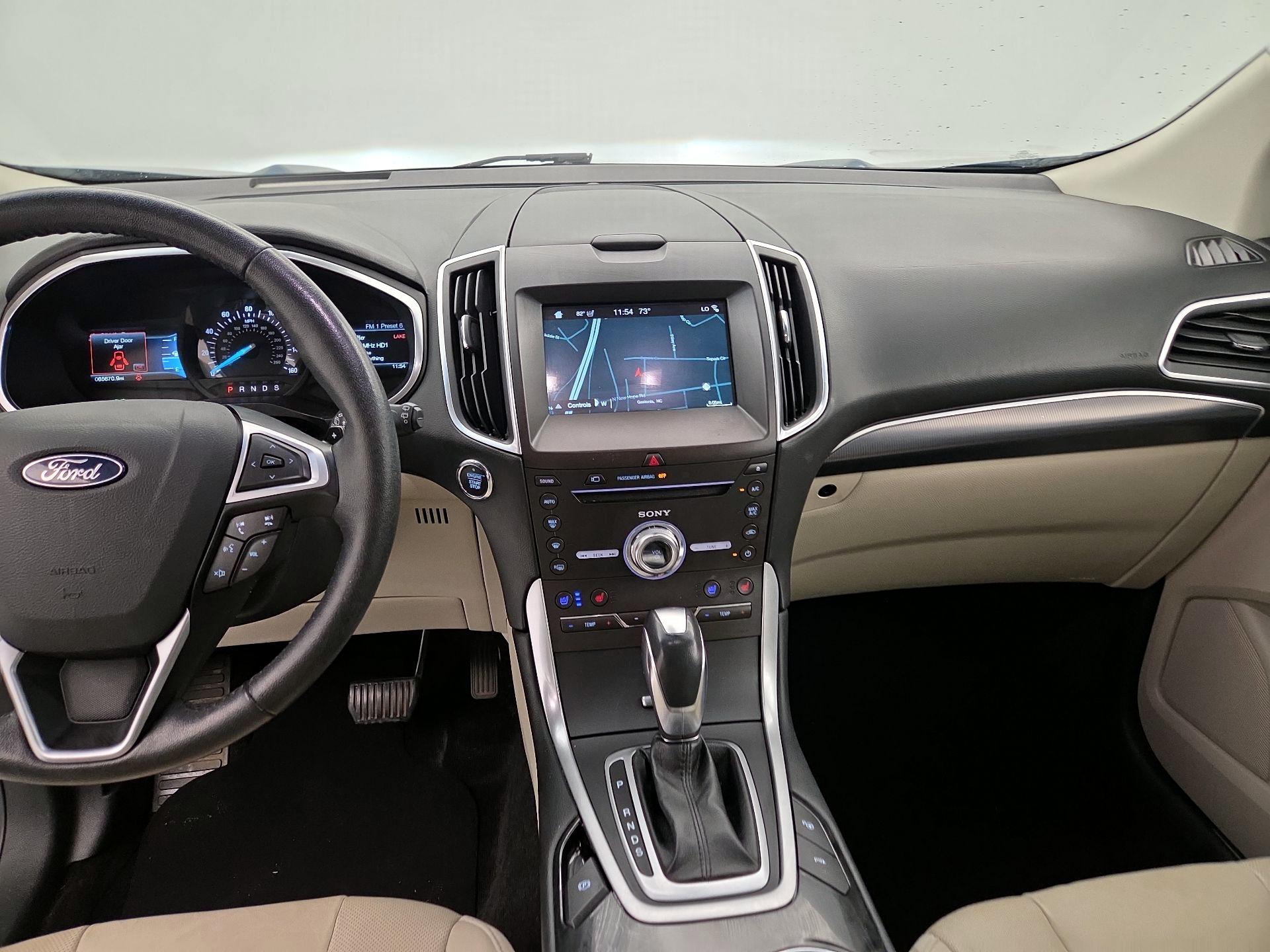 Thumbnail: 2018 Ford Edge - 9