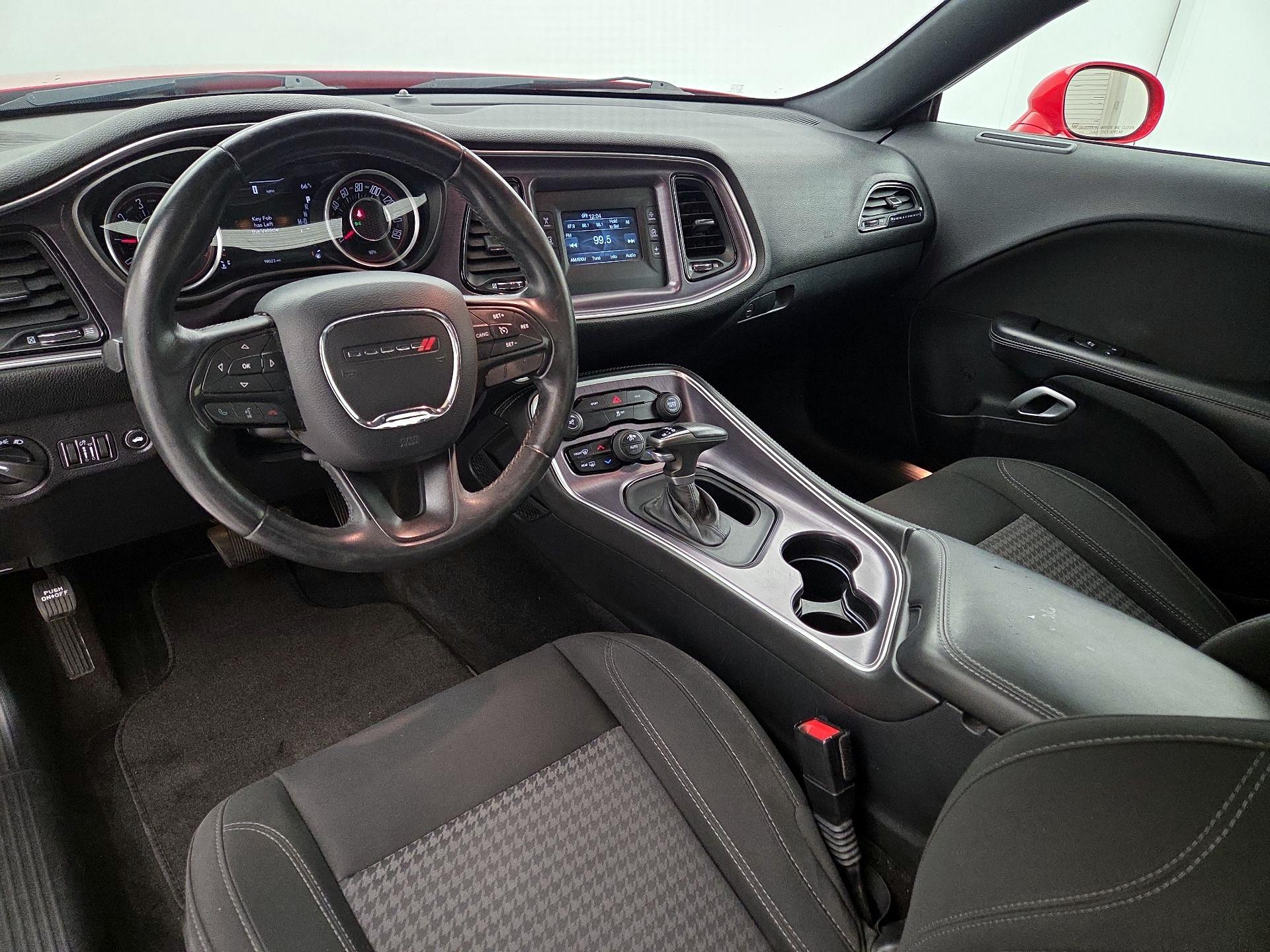 Thumbnail: 2015 Dodge Challenger - 9