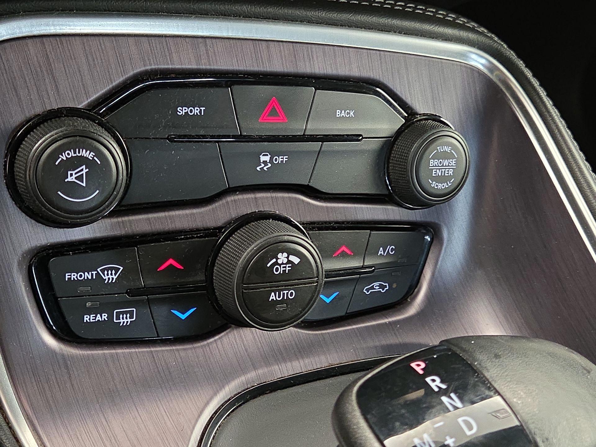 Thumbnail: 2015 Dodge Challenger - 15