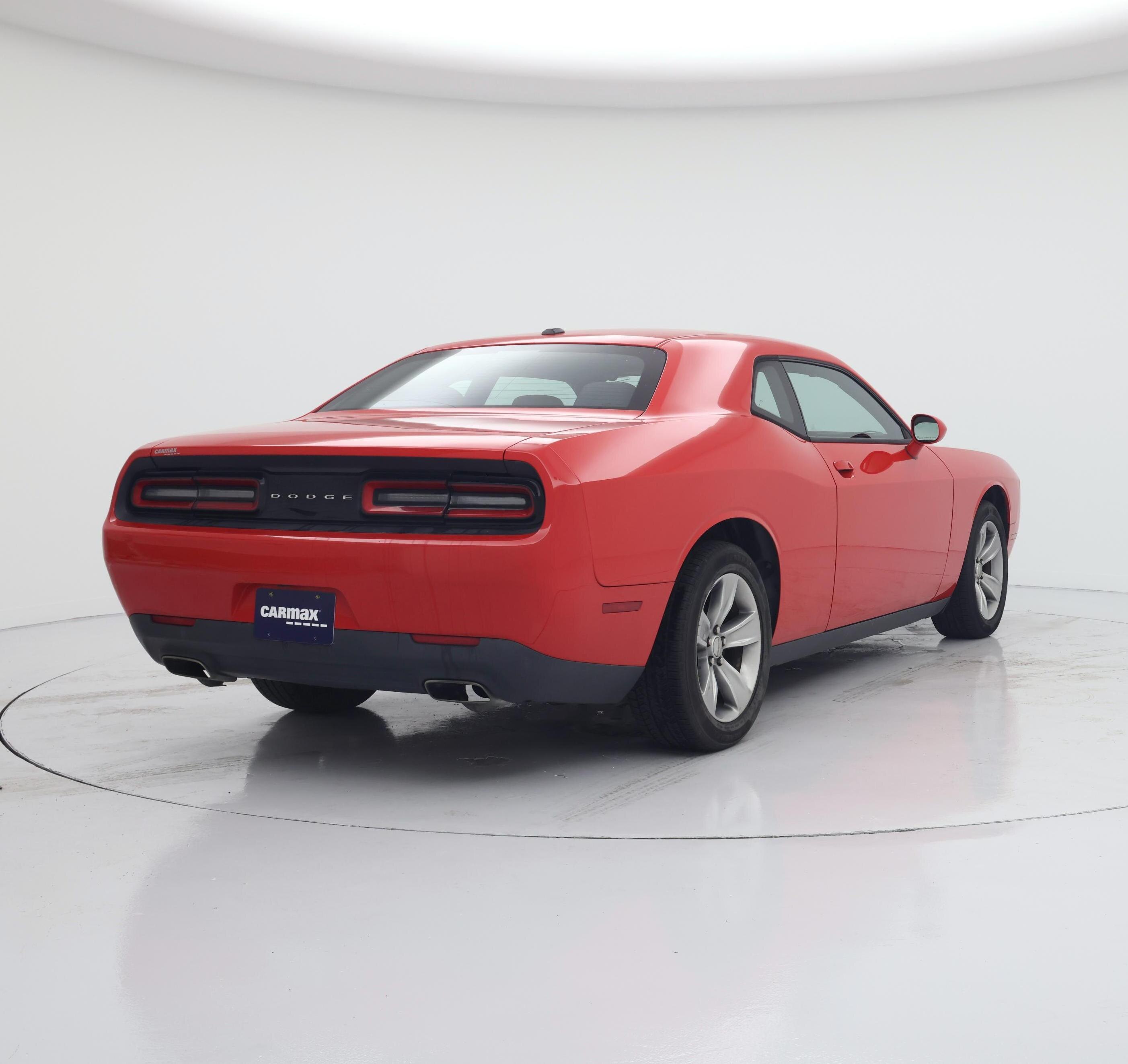Thumbnail: 2015 Dodge Challenger - 8