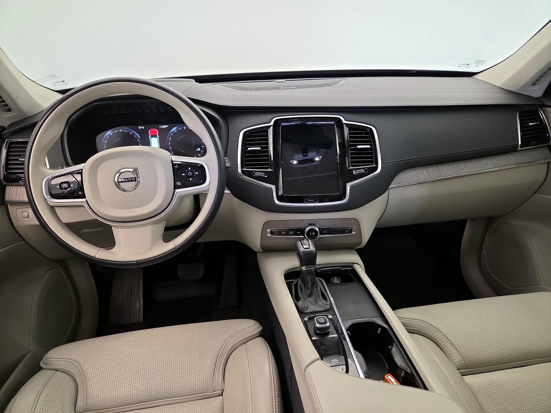 Thumbnail: 2022 Volvo XC90 - 9