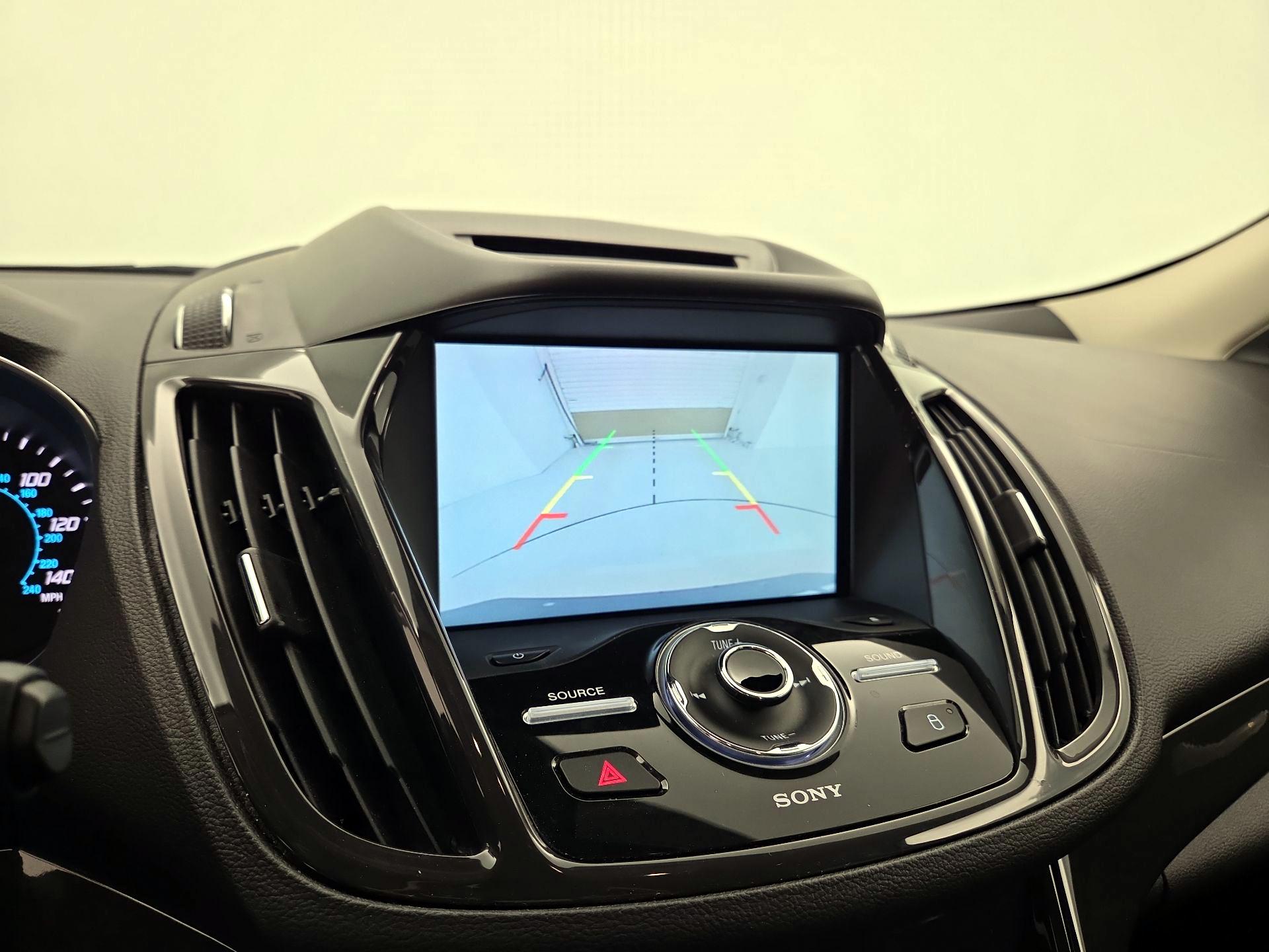 Thumbnail: 2015 Ford Escape - 15