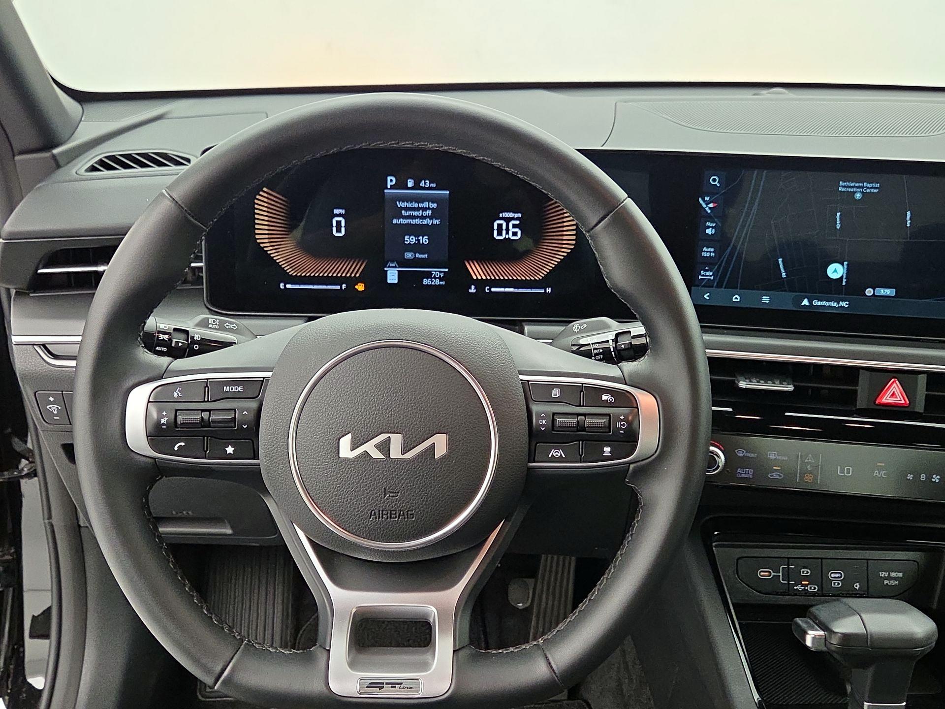 Thumbnail: 2025 Kia K5 - 10