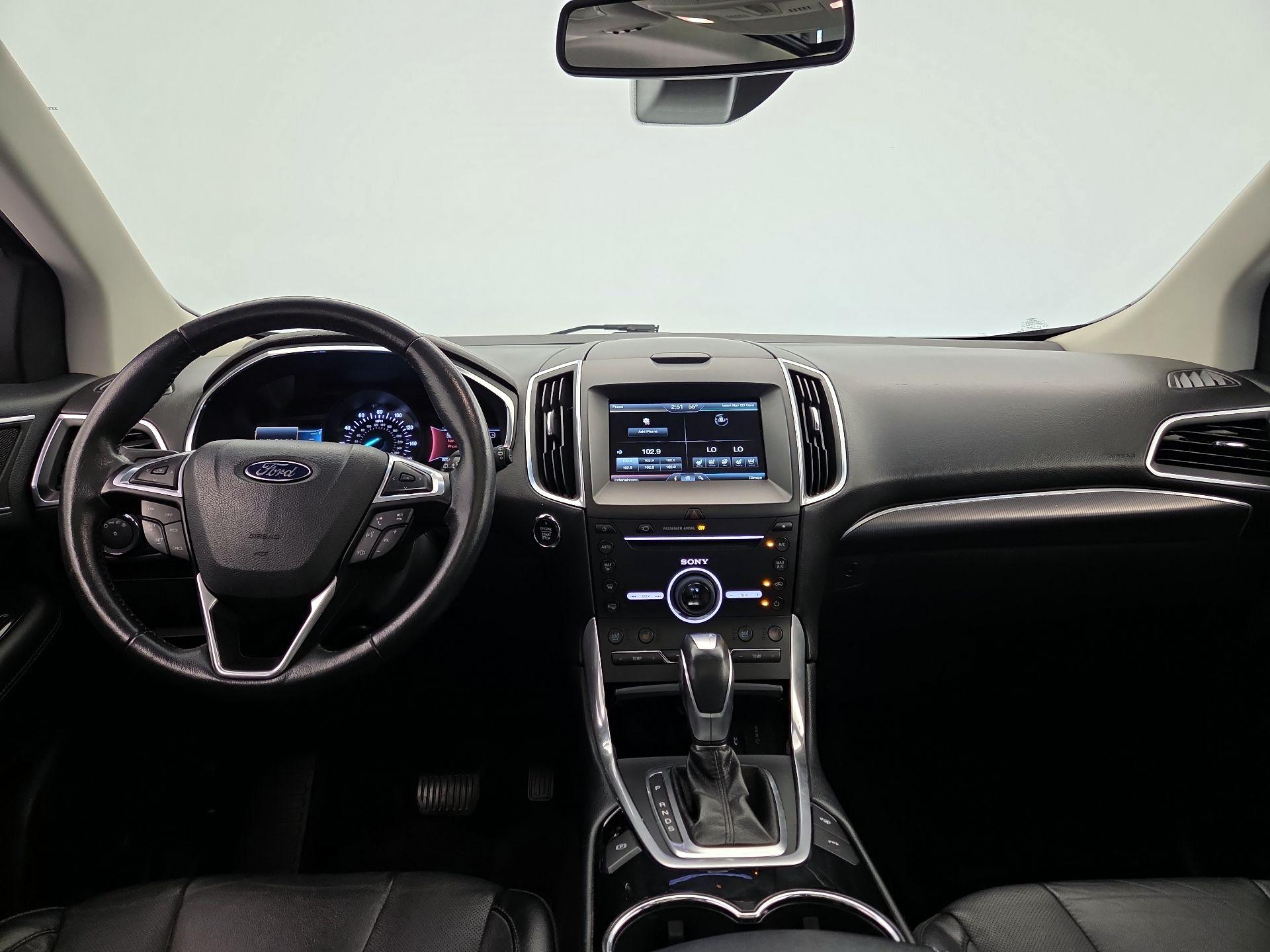 Thumbnail: 2015 Ford Edge - 9