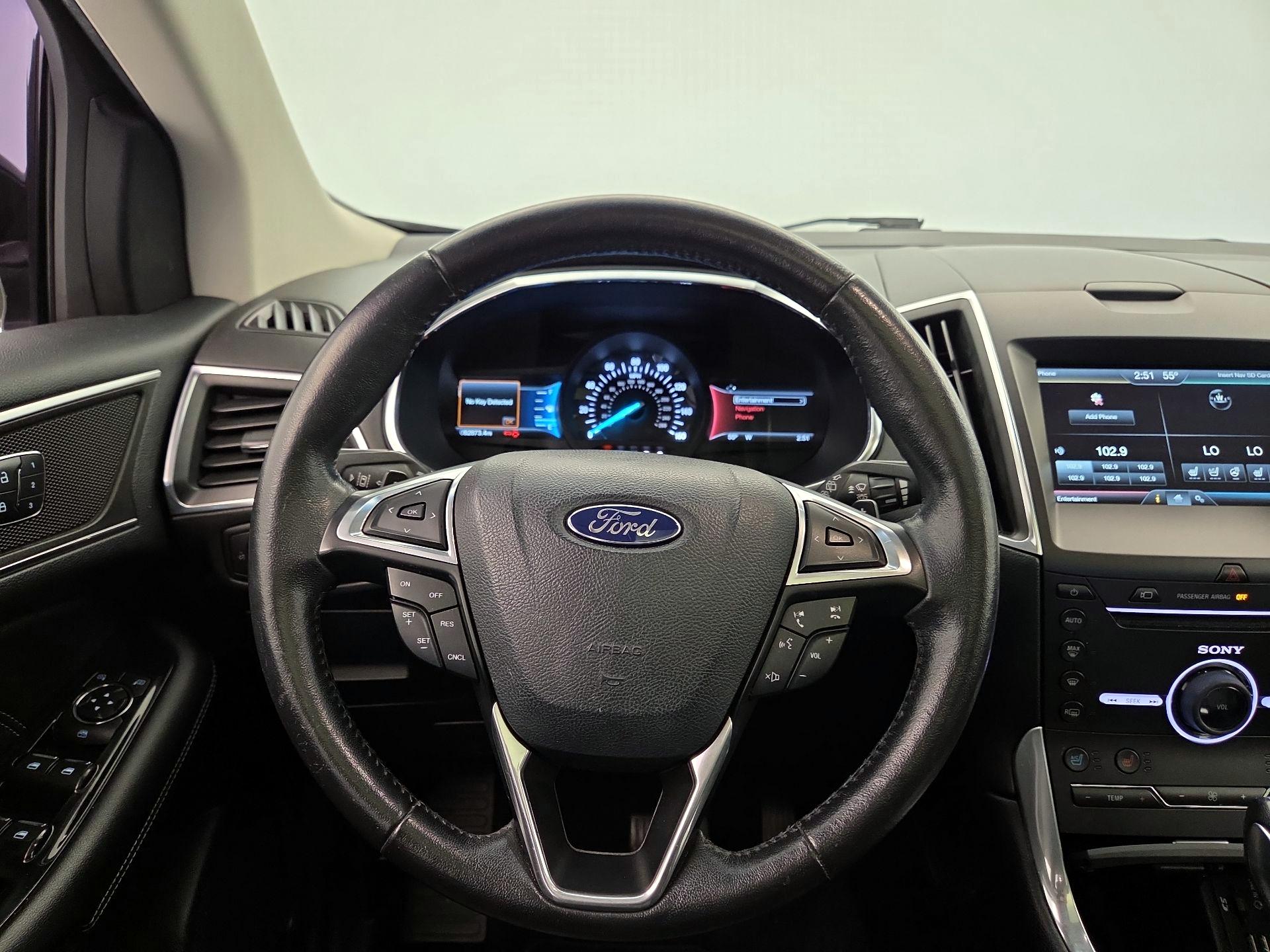 Thumbnail: 2015 Ford Edge - 10