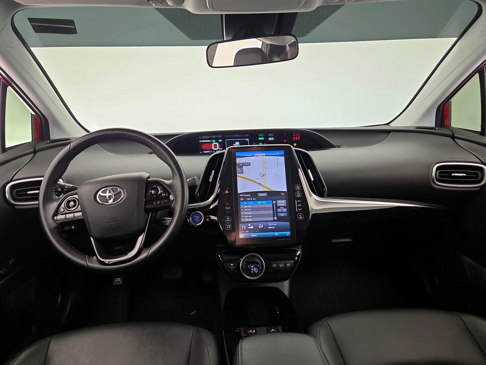 Thumbnail: 2020 Toyota Prius Prime - 9