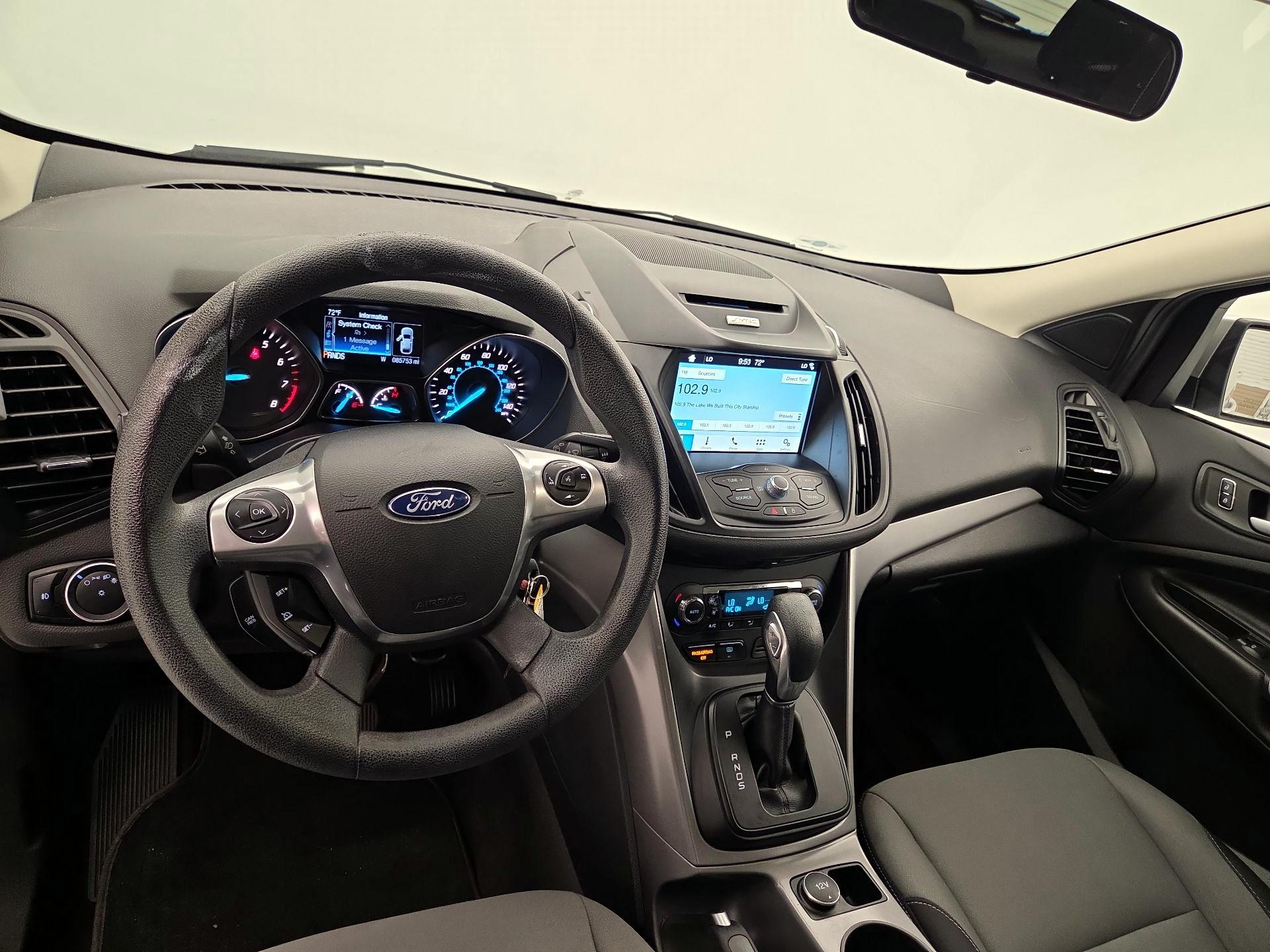 Thumbnail: 2016 Ford Escape - 9