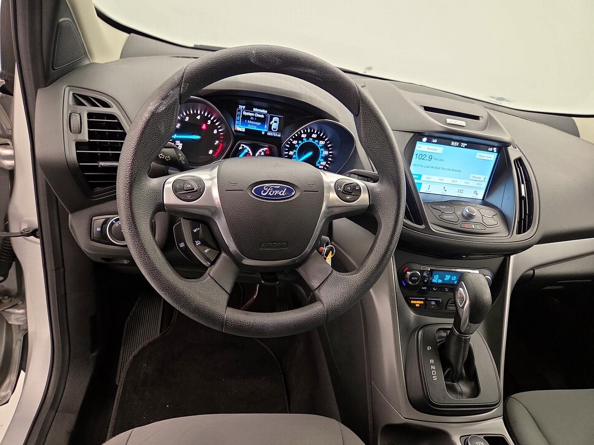 Thumbnail: 2016 Ford Escape - 10