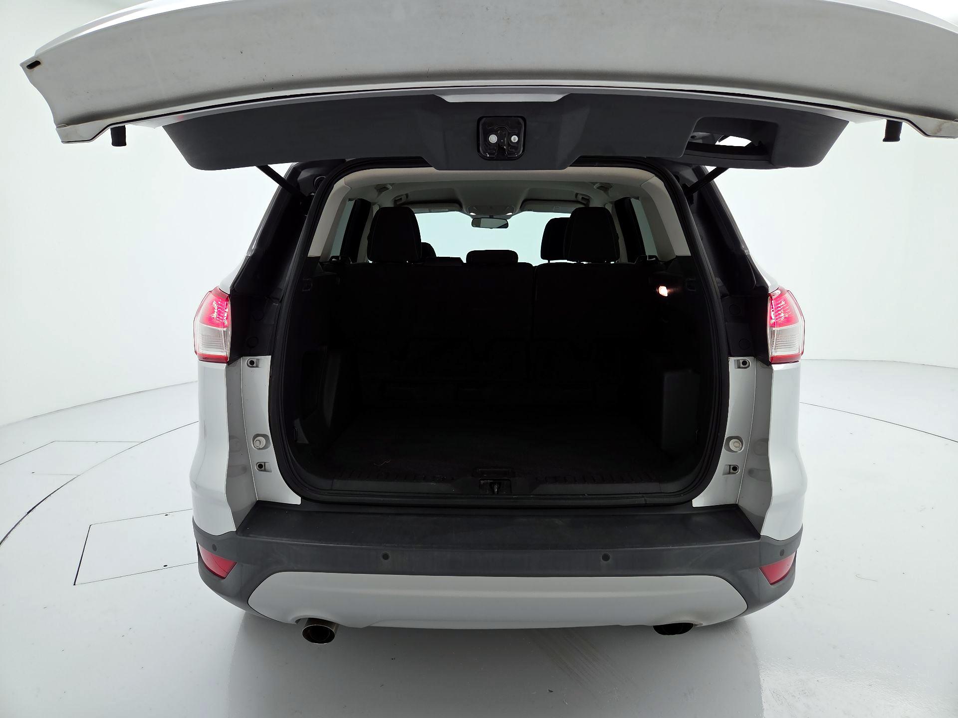 Thumbnail: 2016 Ford Escape - 19