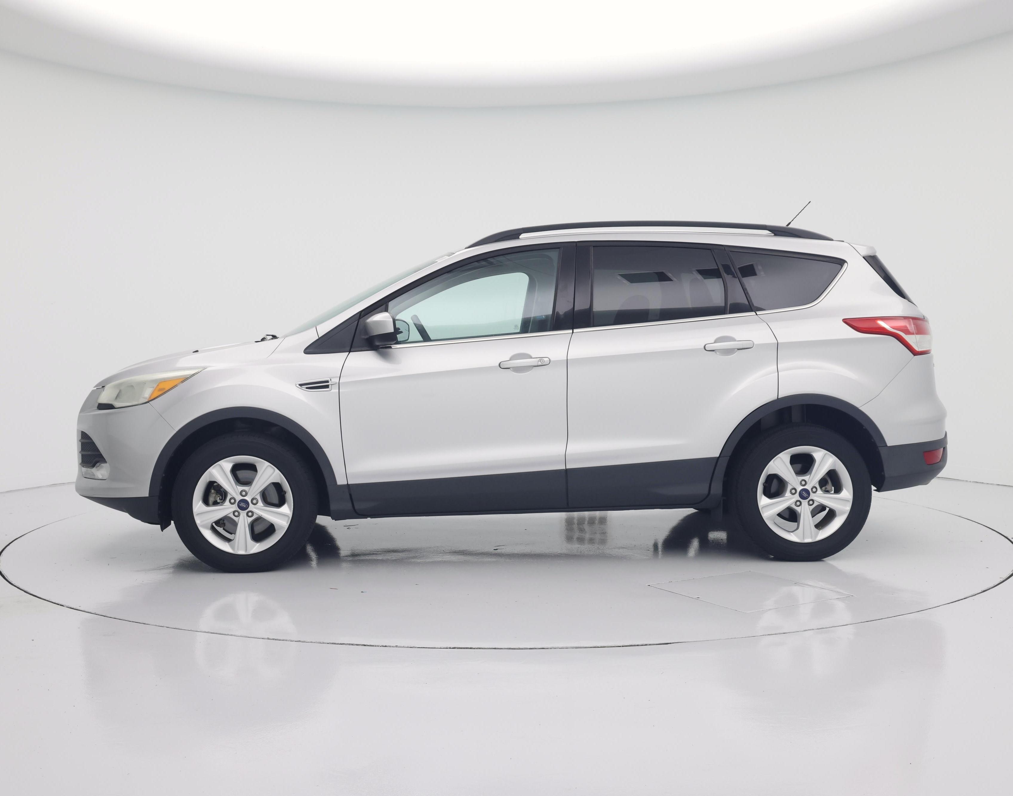 Thumbnail: 2016 Ford Escape - 3