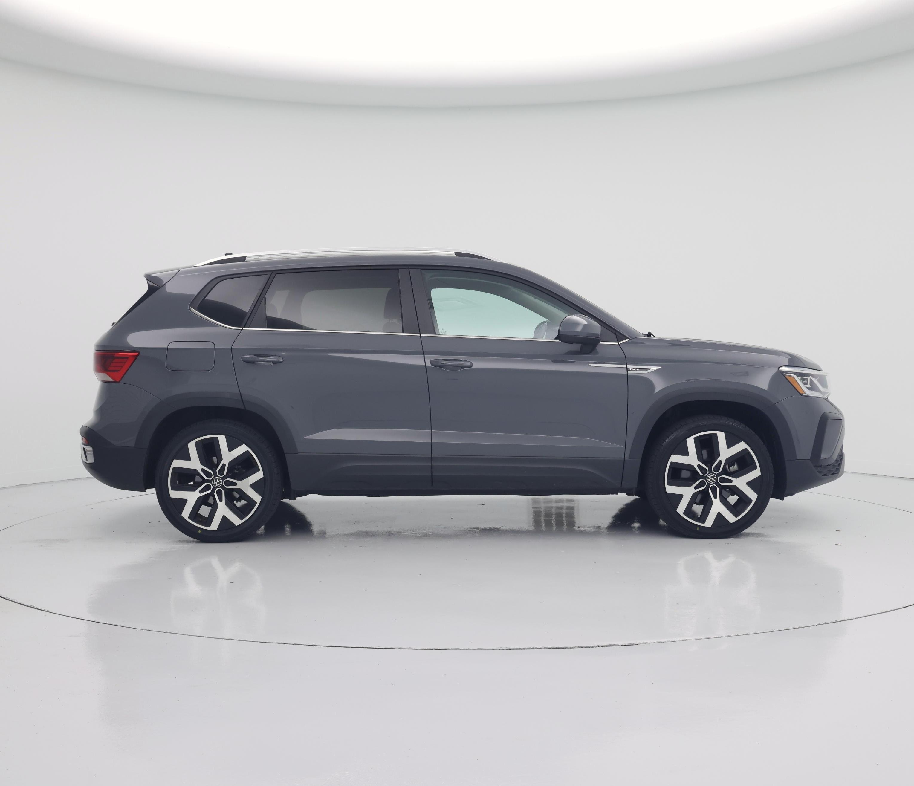 Thumbnail: 2022 Volkswagen Taos - 7