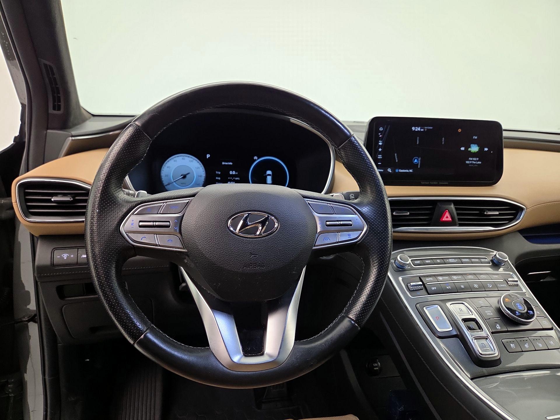 Thumbnail: 2023 Hyundai Santa Fe - 10