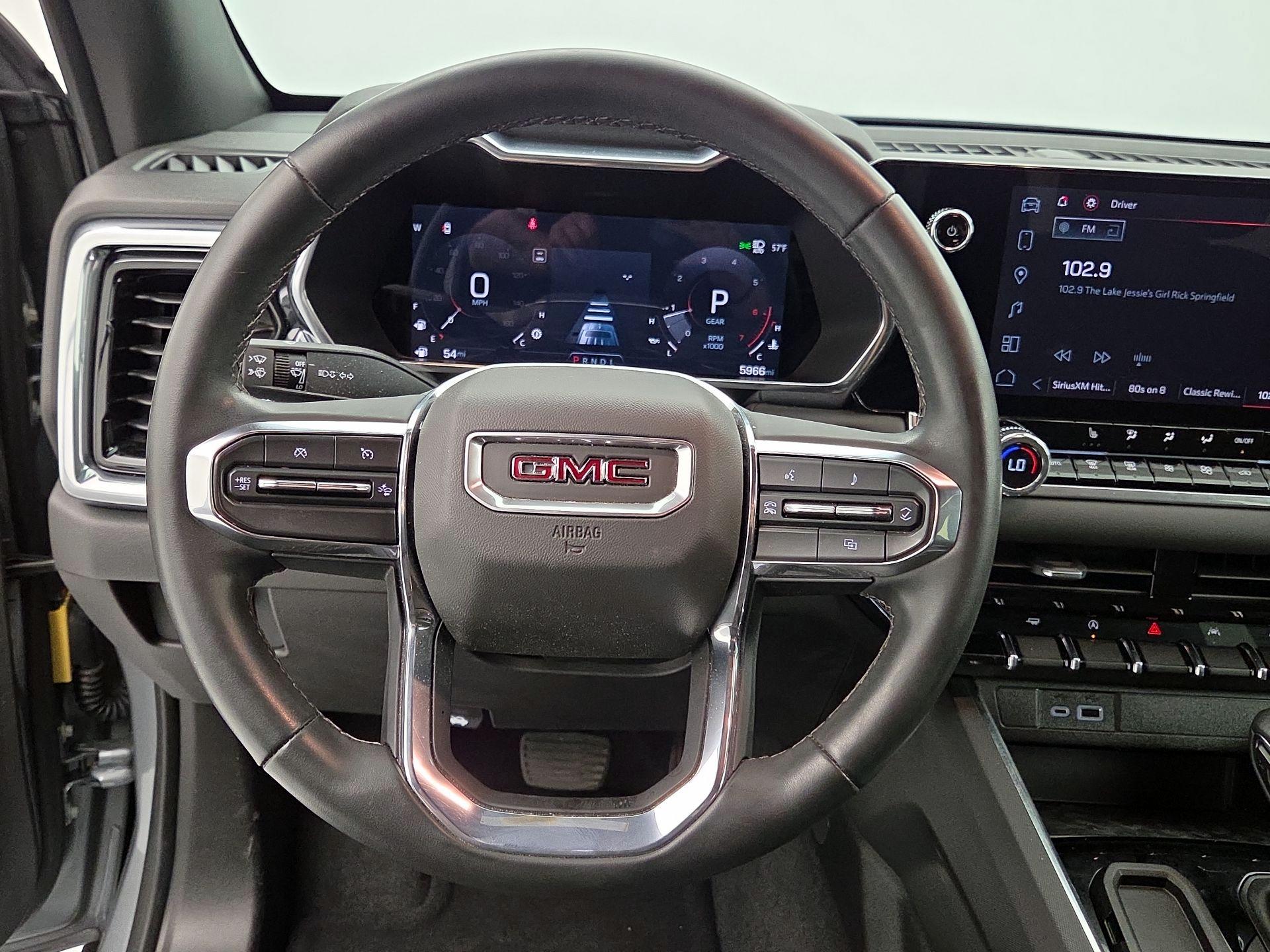 Thumbnail: 2024 GMC Canyon - 10