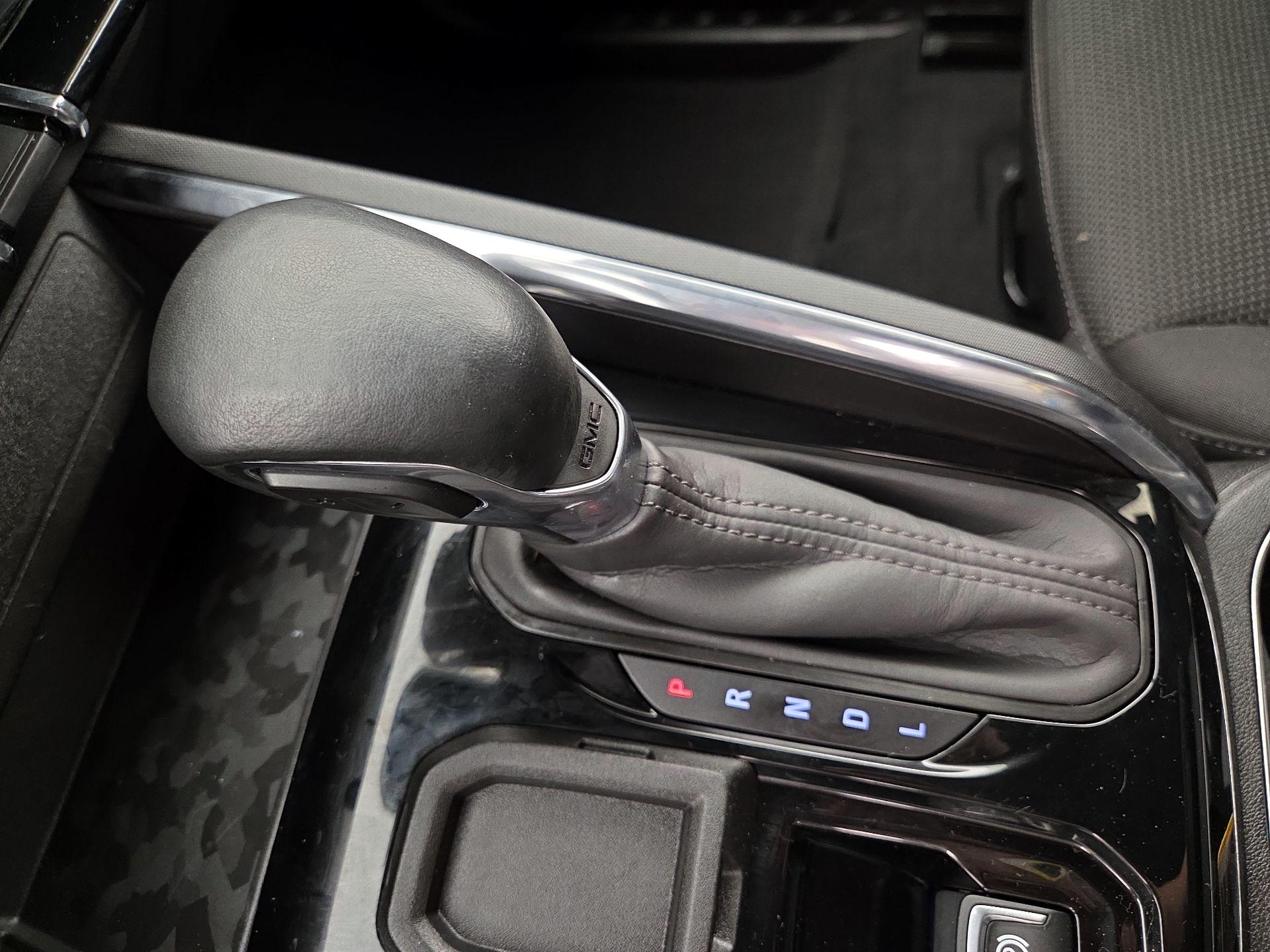 Thumbnail: 2024 GMC Canyon - 17