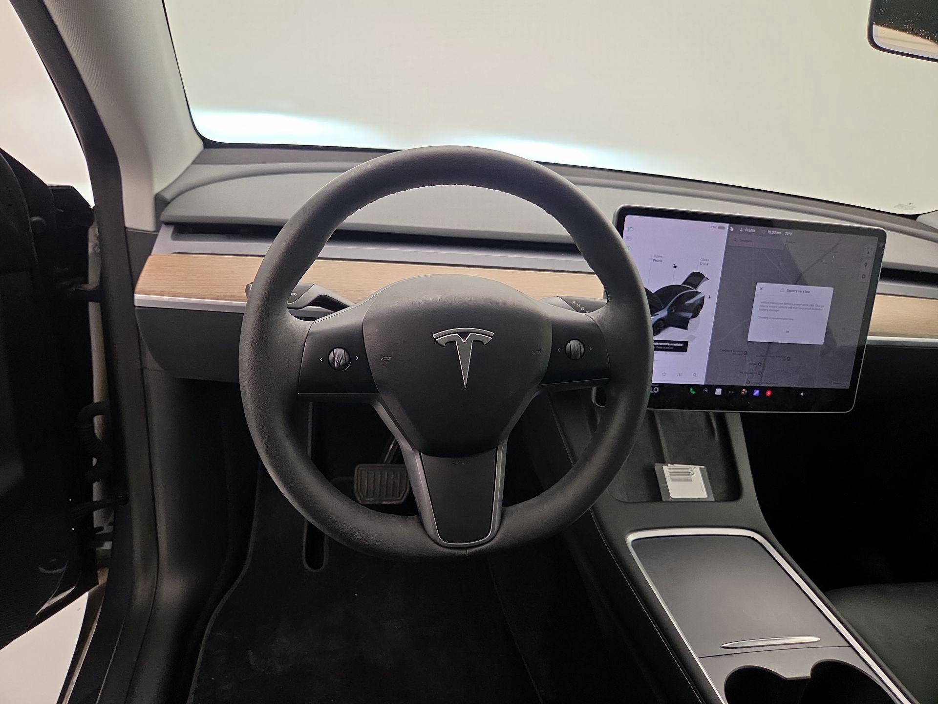 Thumbnail: 2023 Tesla Model Y - 10