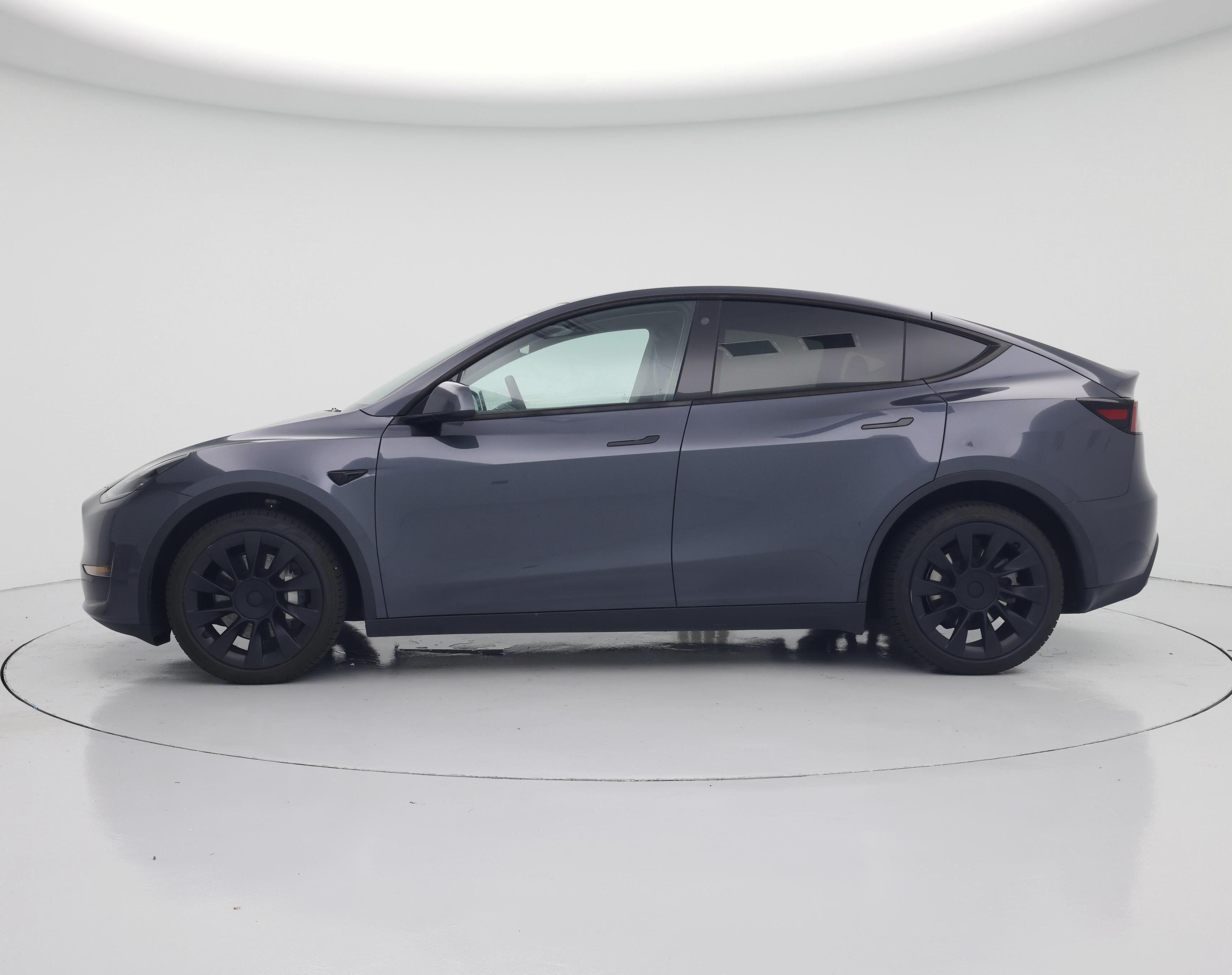 Thumbnail: 2023 Tesla Model Y - 3