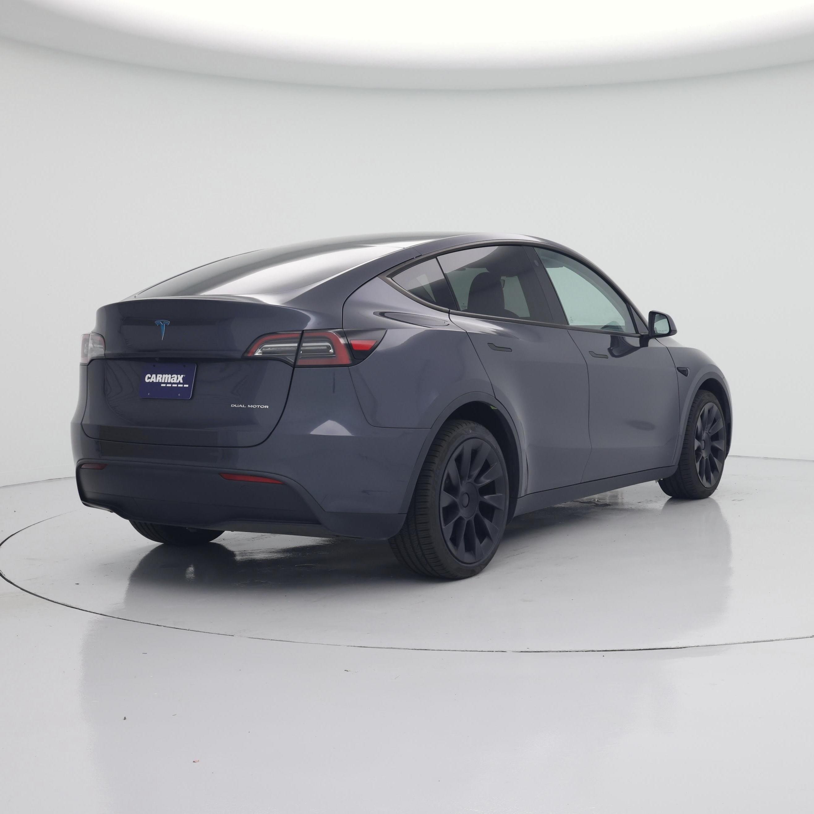 Thumbnail: 2023 Tesla Model Y - 8