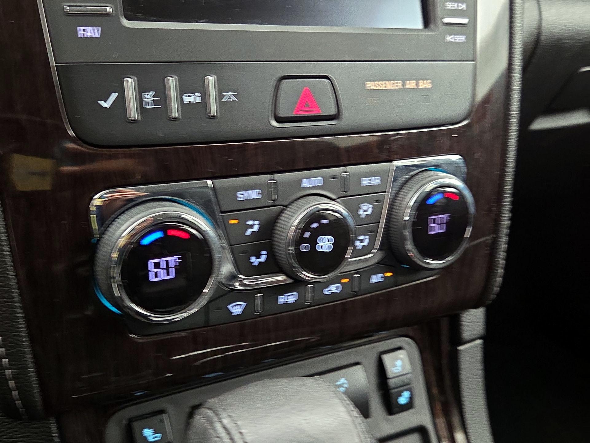 Thumbnail: 2017 Chevrolet Traverse - 16