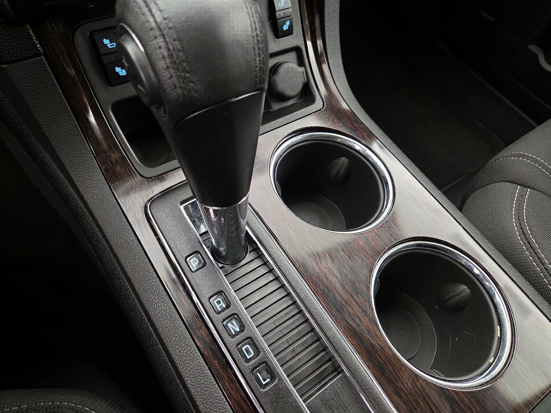 Thumbnail: 2017 Chevrolet Traverse - 17