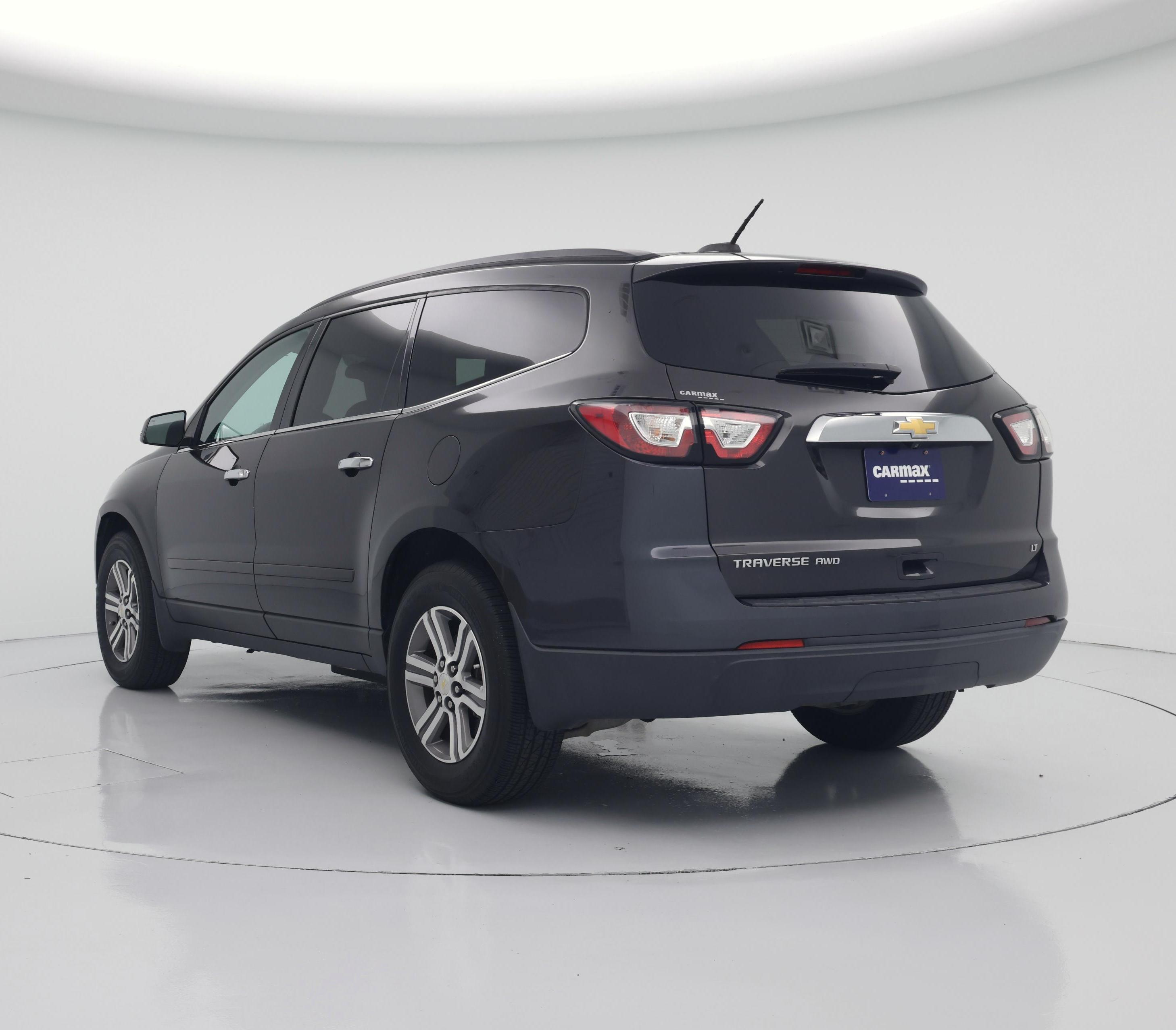 Thumbnail: 2017 Chevrolet Traverse - 2