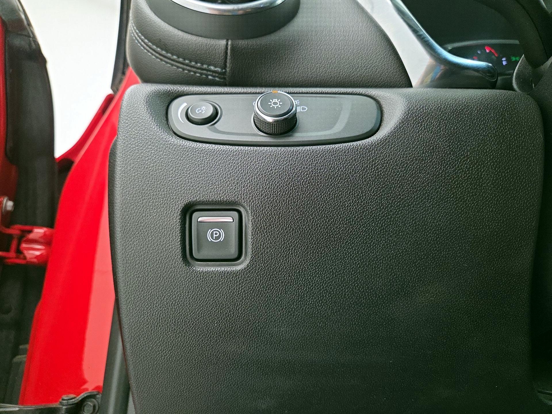 Thumbnail: 2022 Chevrolet Blazer - 13