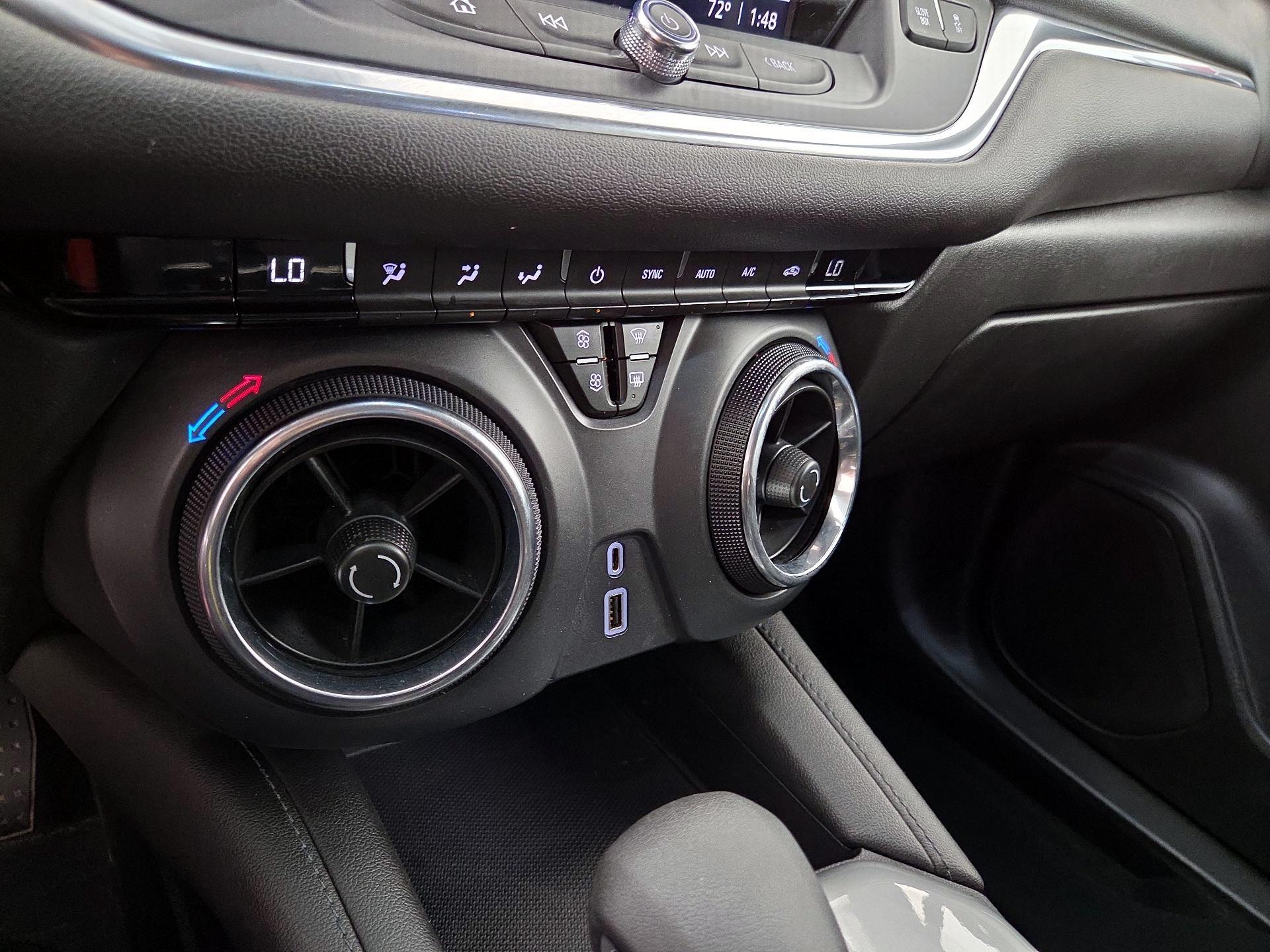 Thumbnail: 2022 Chevrolet Blazer - 16